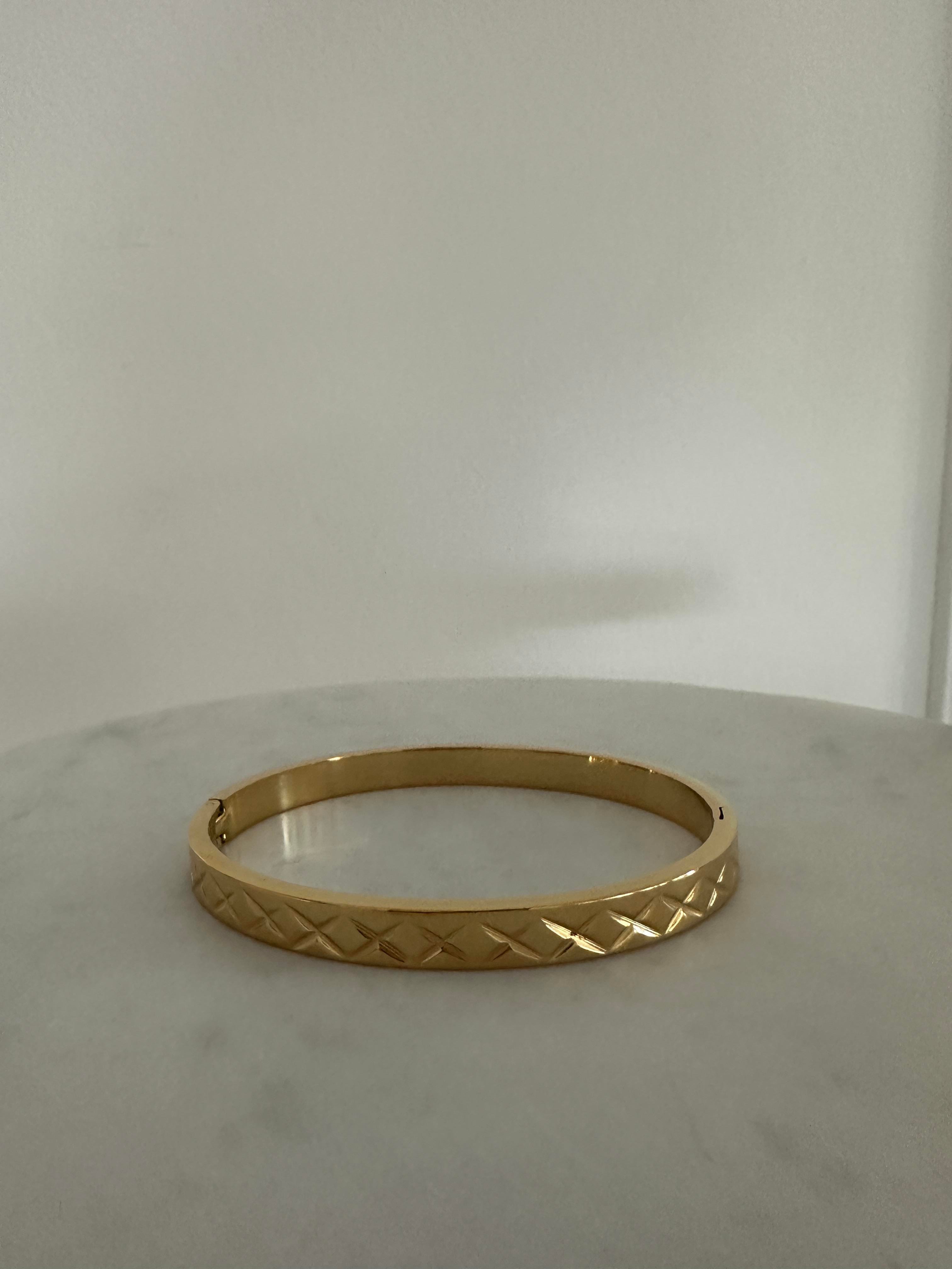 Gold X Desen Kelepce