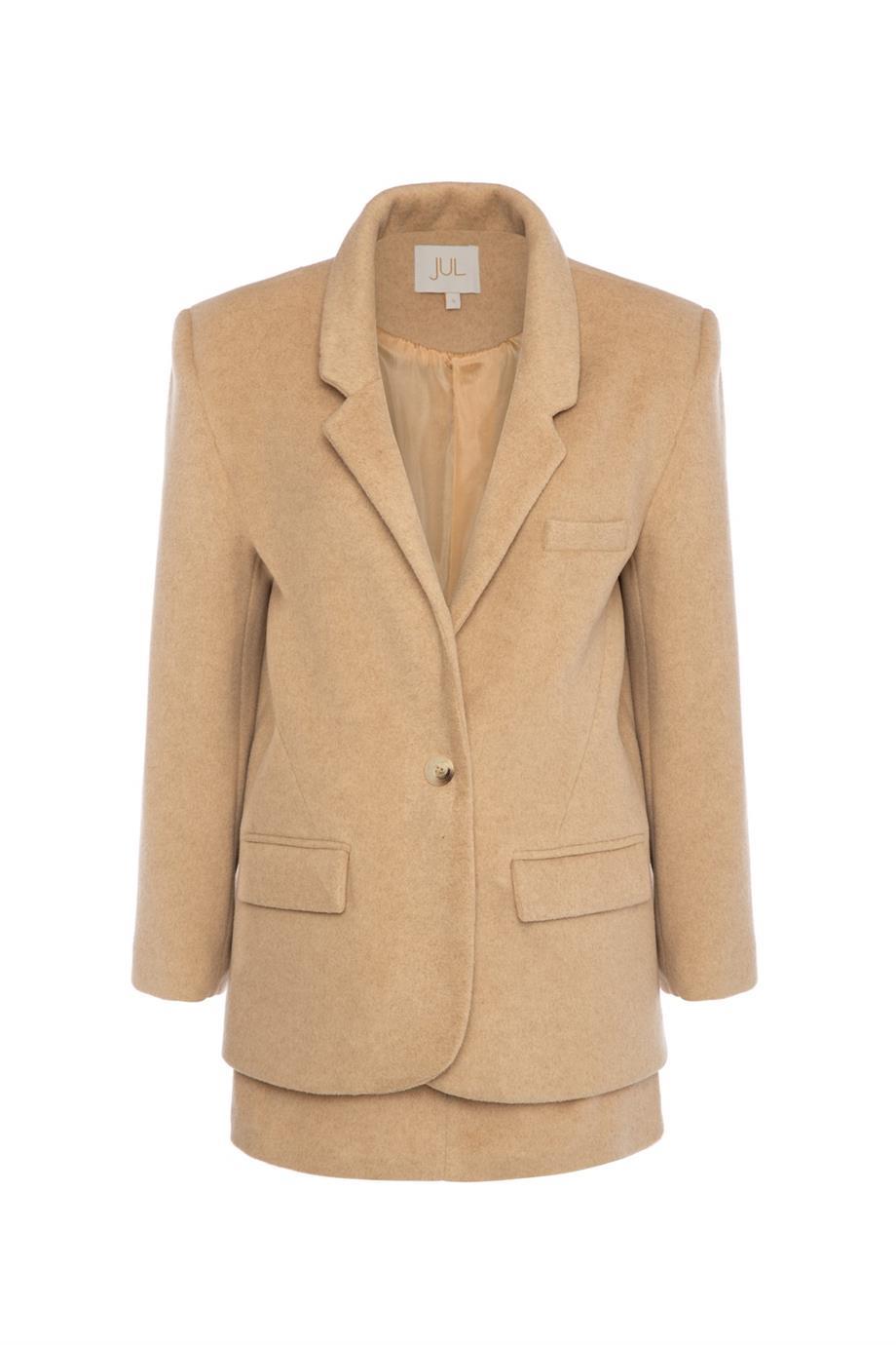Leo Etek Camel
