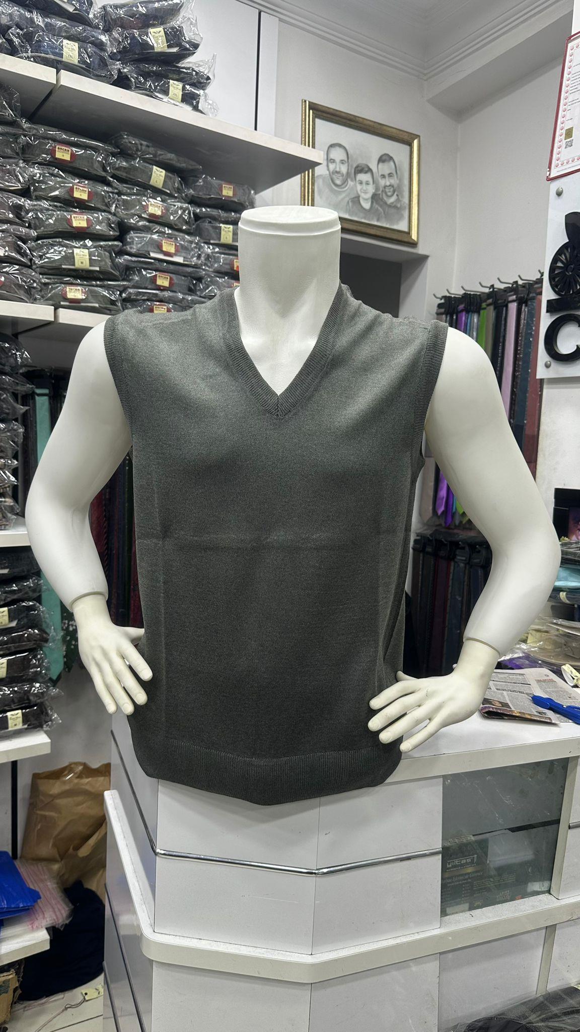 Gri V Yaka Süveter (Unisex)