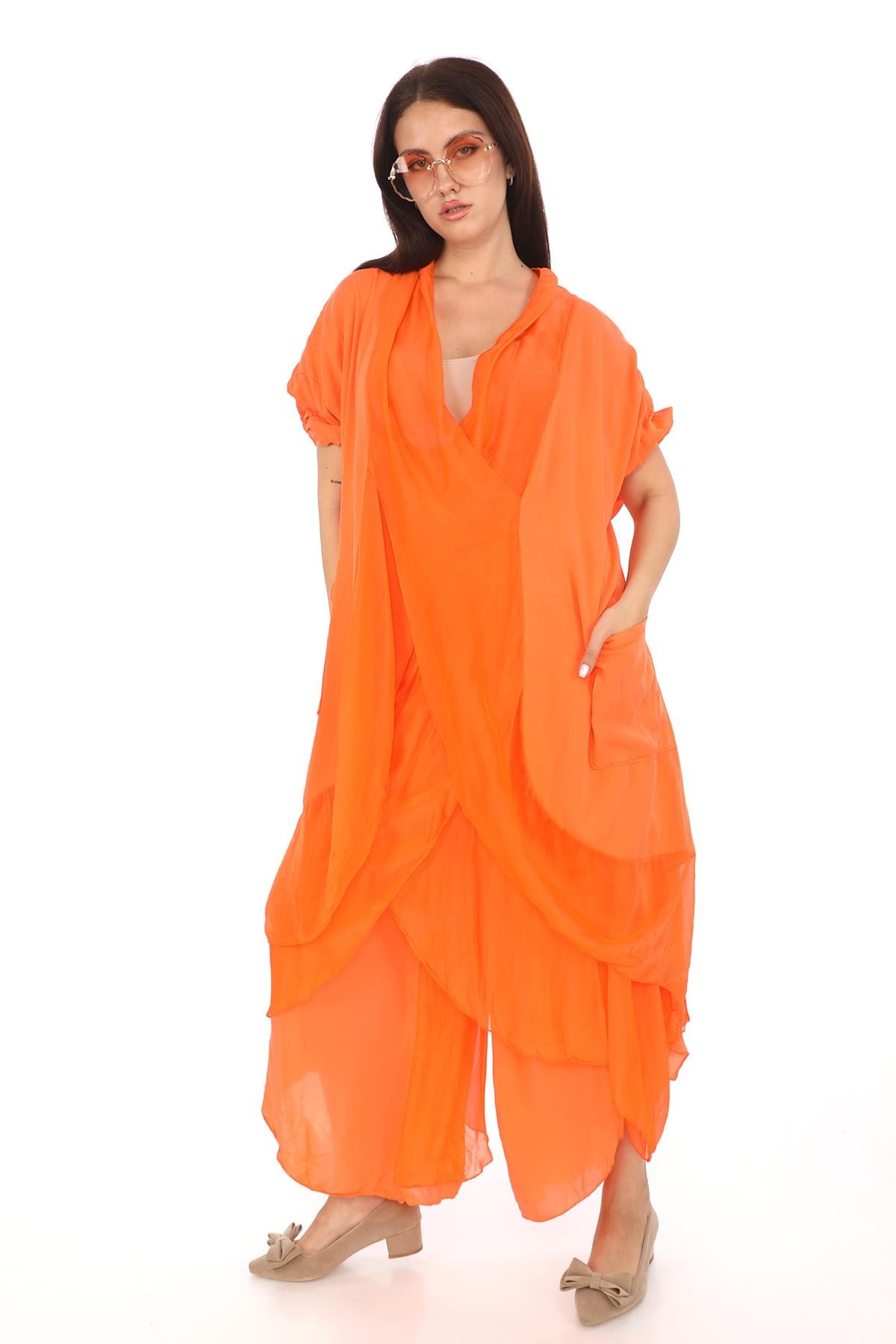 Italyan Ipek Detaylı Oversize Kap Bluz- Asimetrik Pantolon Takım