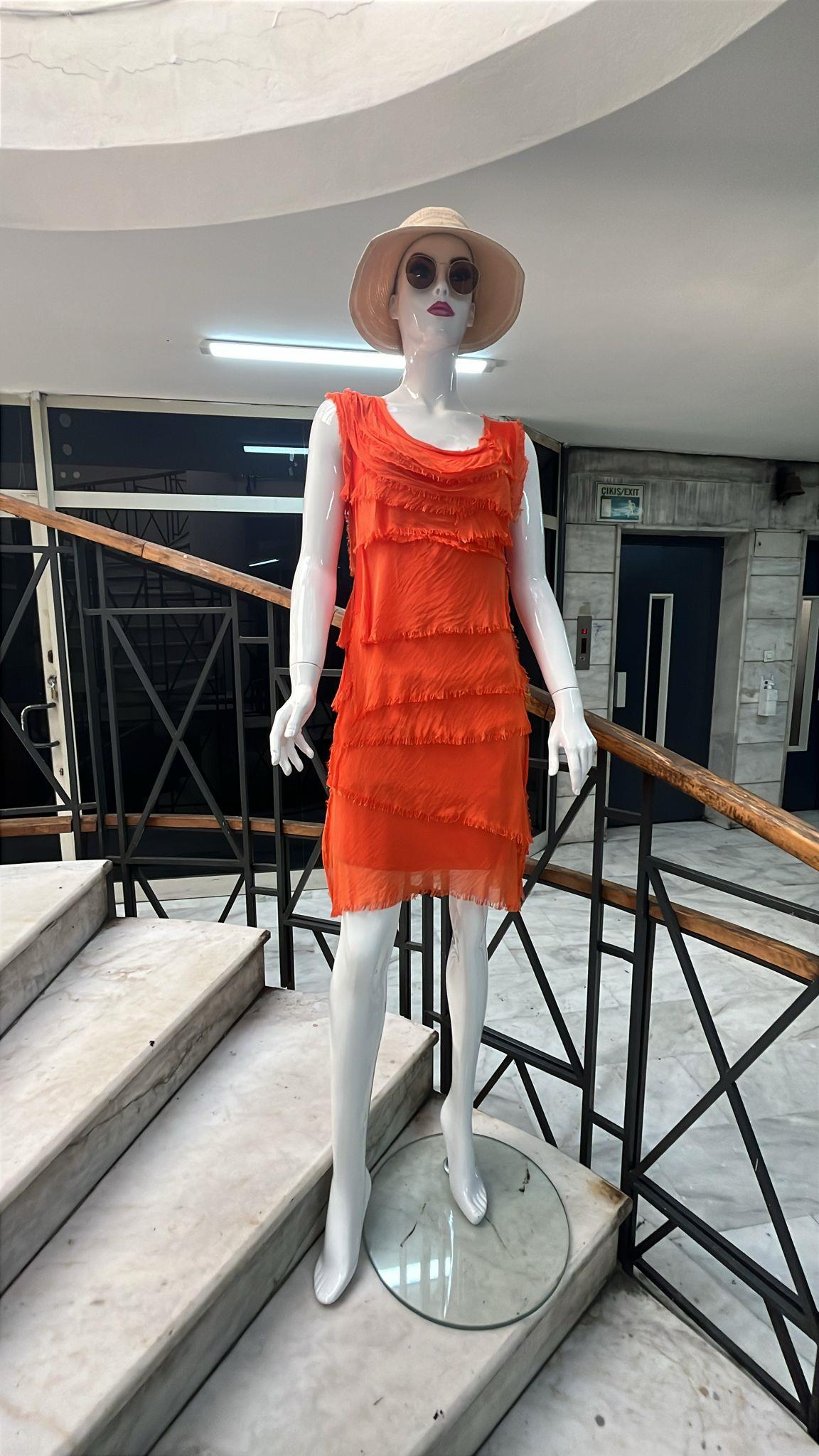 Kat Kat Taşlanmış Mini İpek Elbise