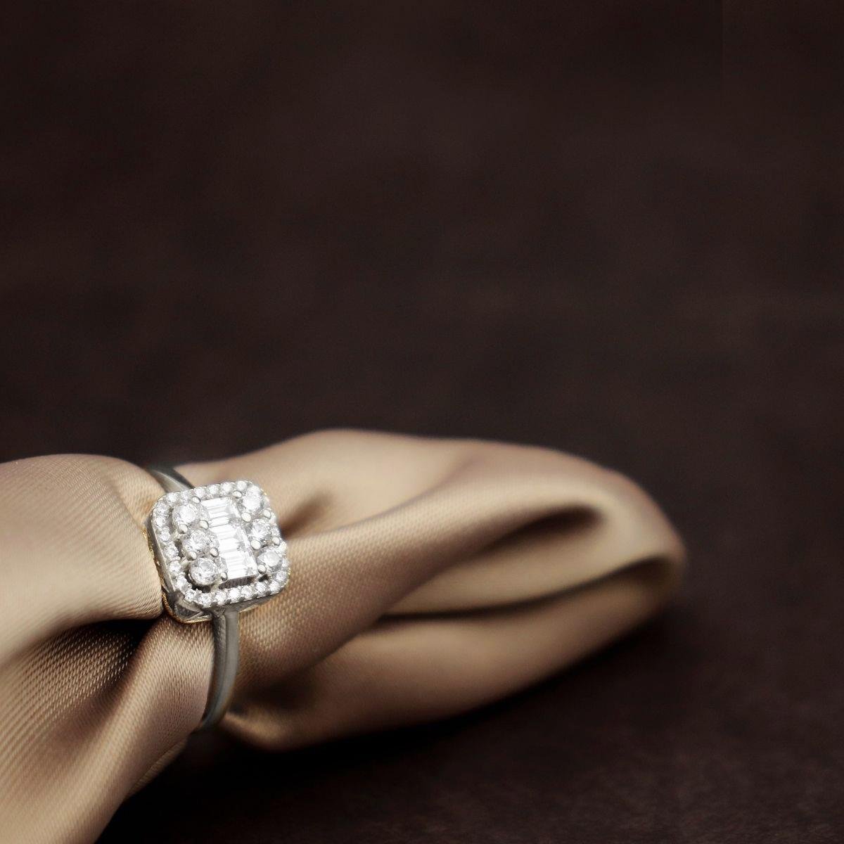 14 Ayar Altın Baget Yüzük