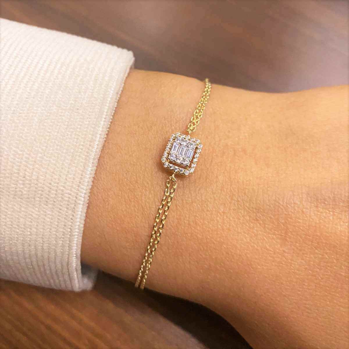 Baget Taşlı Altın Bileklik BLA 119 01 05 00