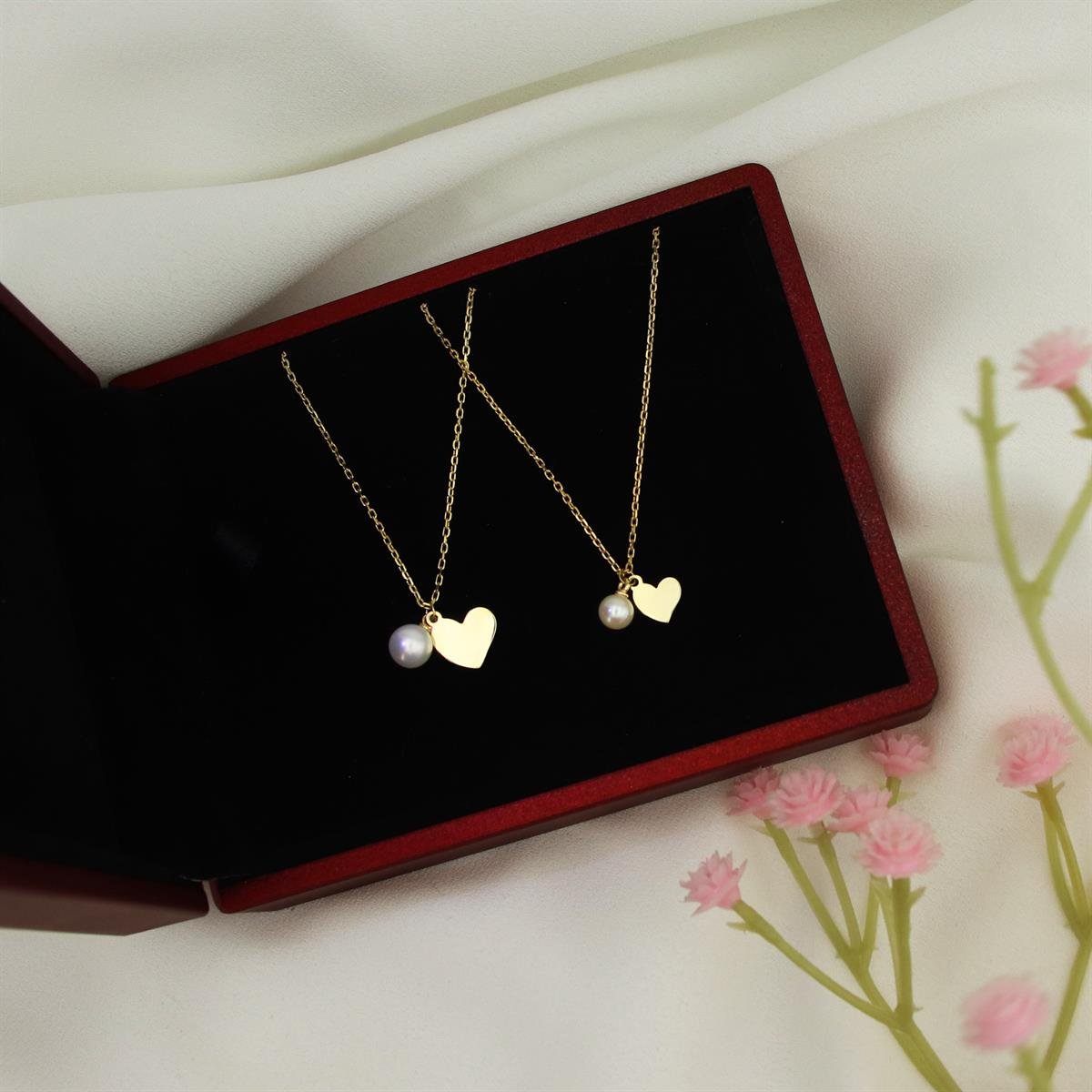 İncili Kalp Figürlü Altın Kolye KCA 106B 01 00 00