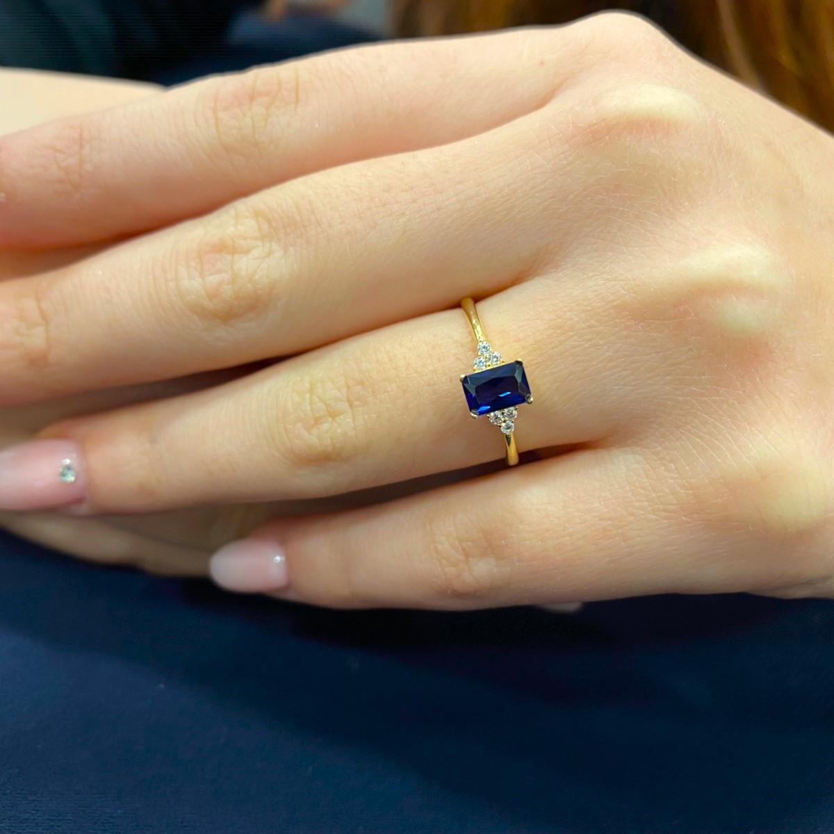 Safir Renkli Kenar Taşlı Altın Yüzük YZA 101 01 15 00