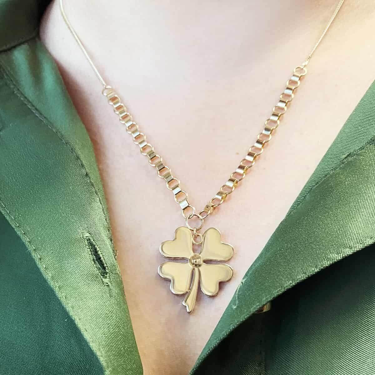 Yonca Altın Kolye KLA 221 01 00 00