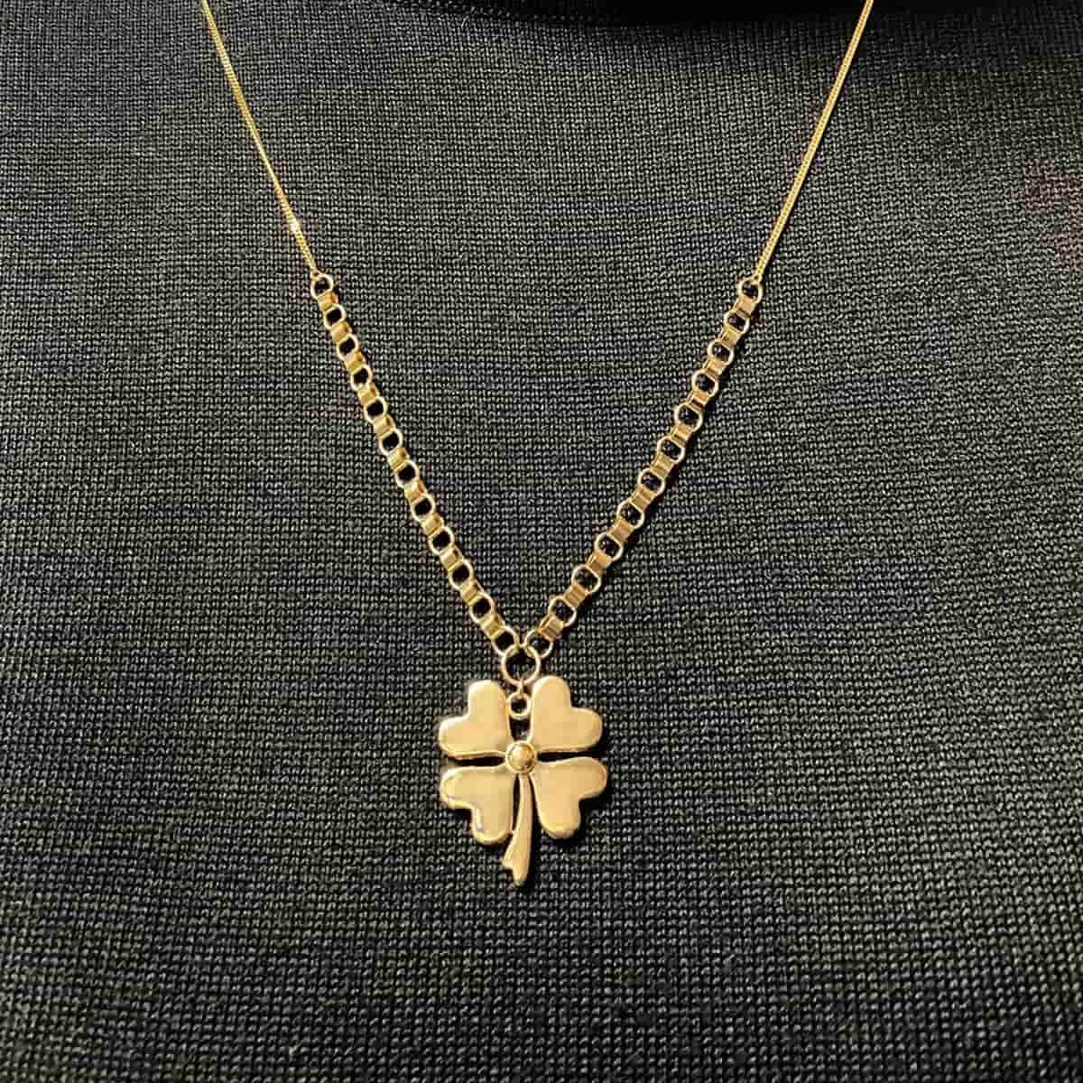 Yonca Altın Kolye KLA 221 01 00 00