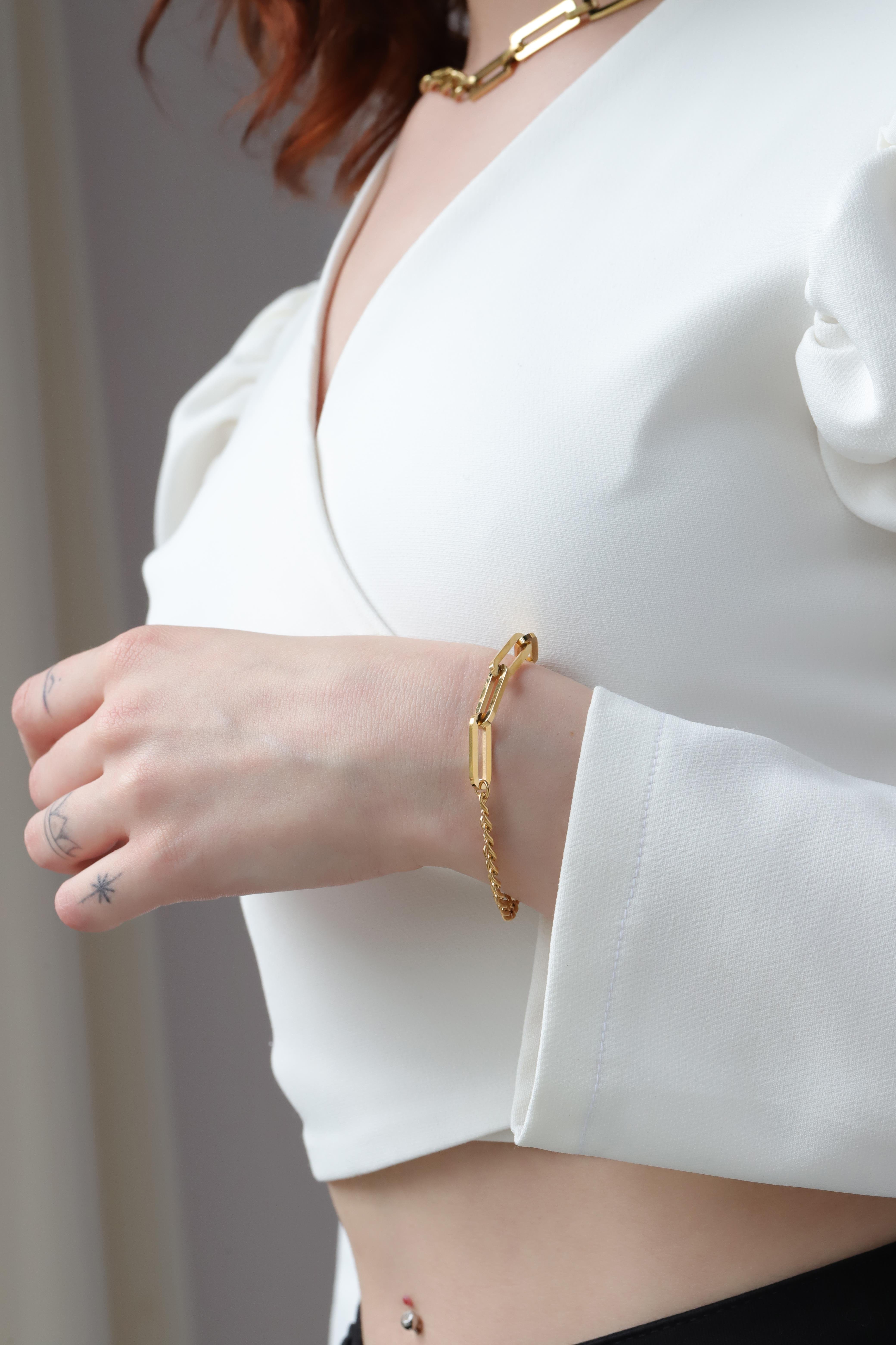 ​​​​Welch Gold Steel Chain Bracelet