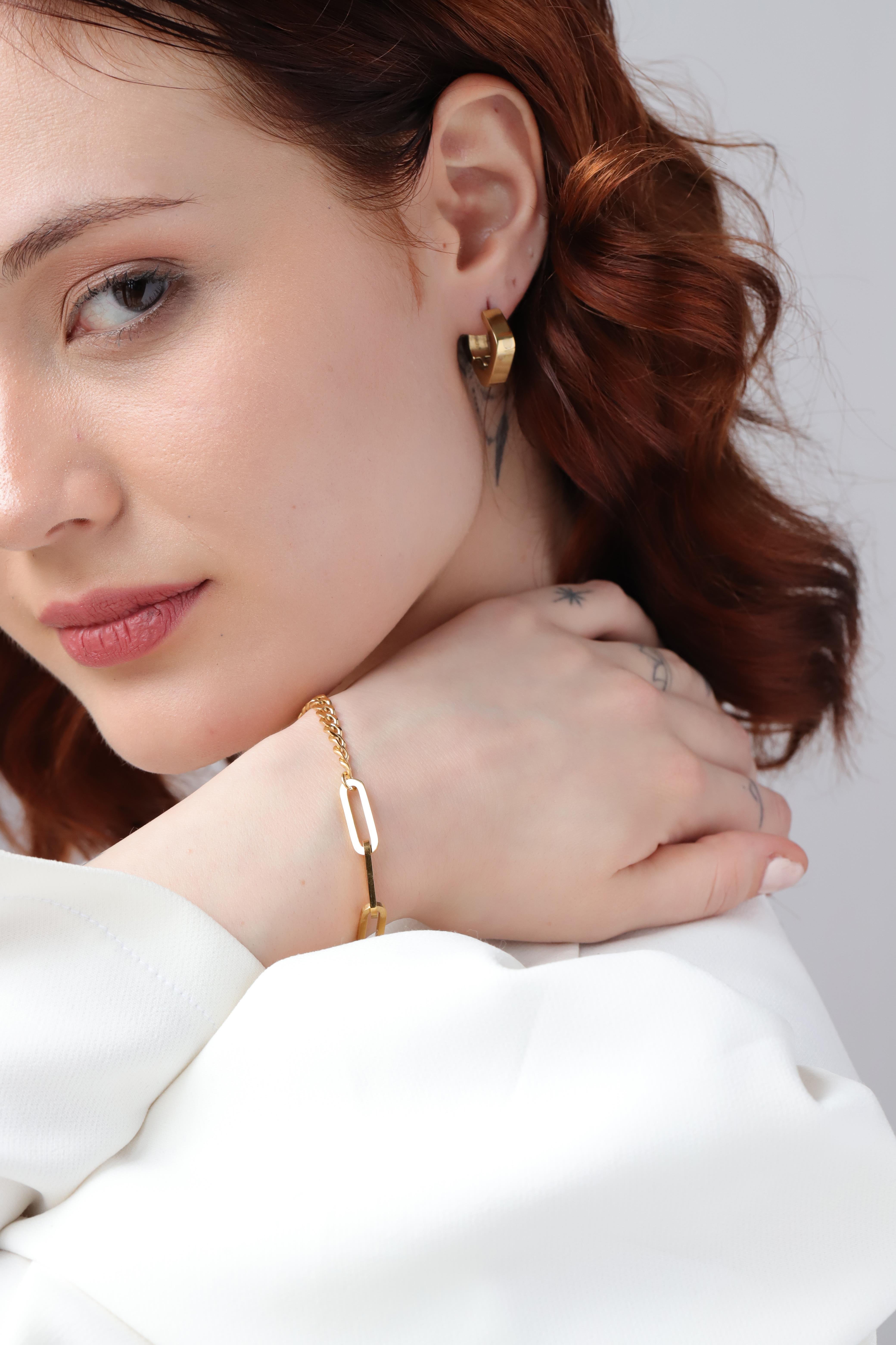 ​​​​Welch Gold Steel Chain Bracelet