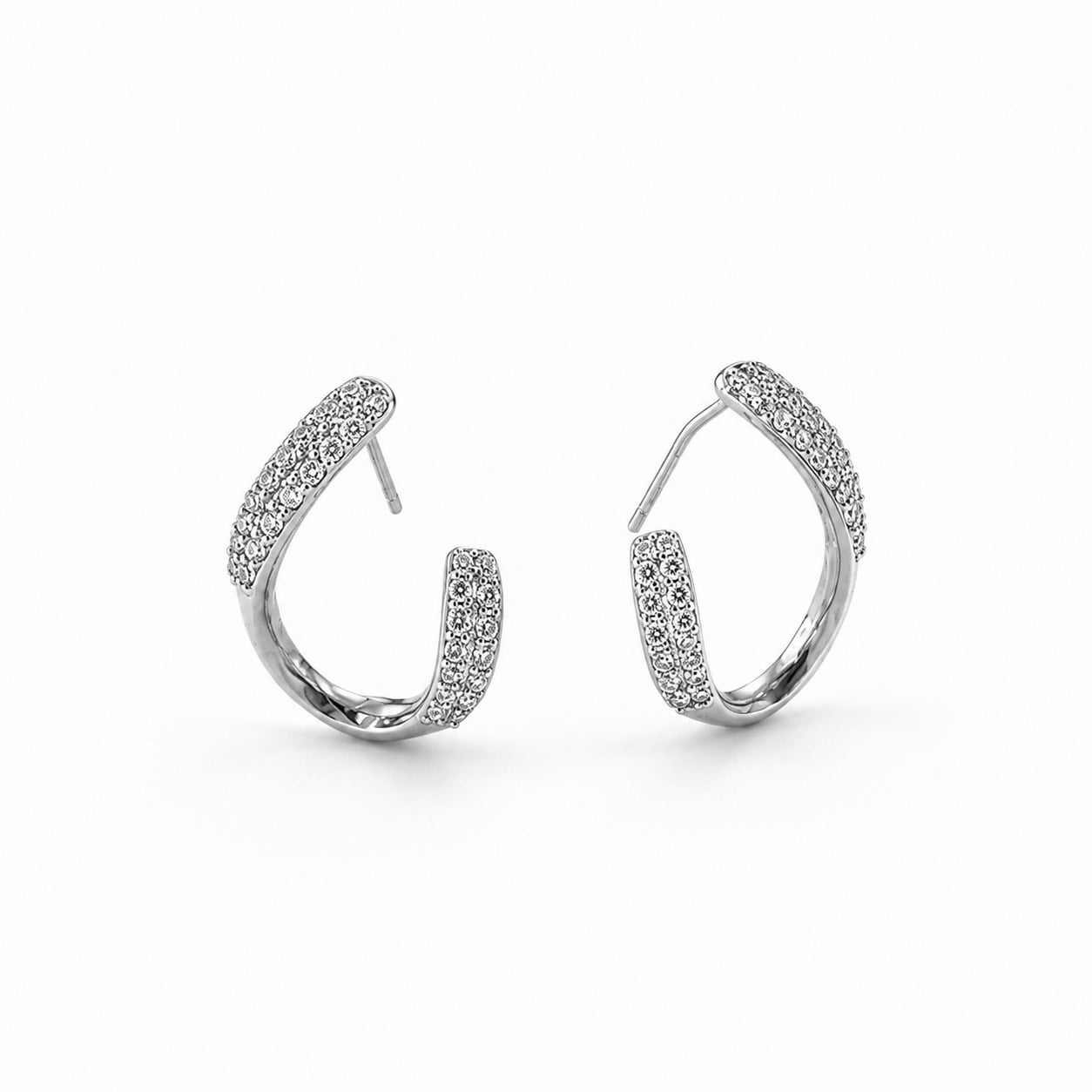 Welch Pavé Curve Gümüş Küpe - 925 Ayar Gümüş Küpe Açık Halka 925 Ayar Gümüş Küpe ve Gümüş Küpe Modelleri | Welch 
