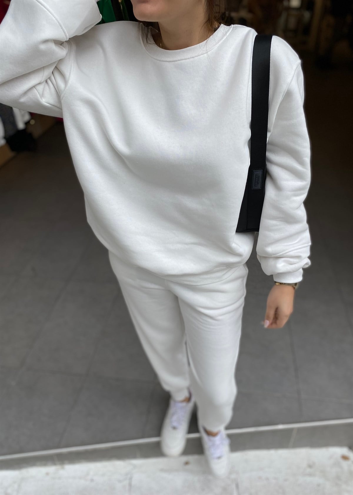 Beyaz Sweat | StrawberryWear
