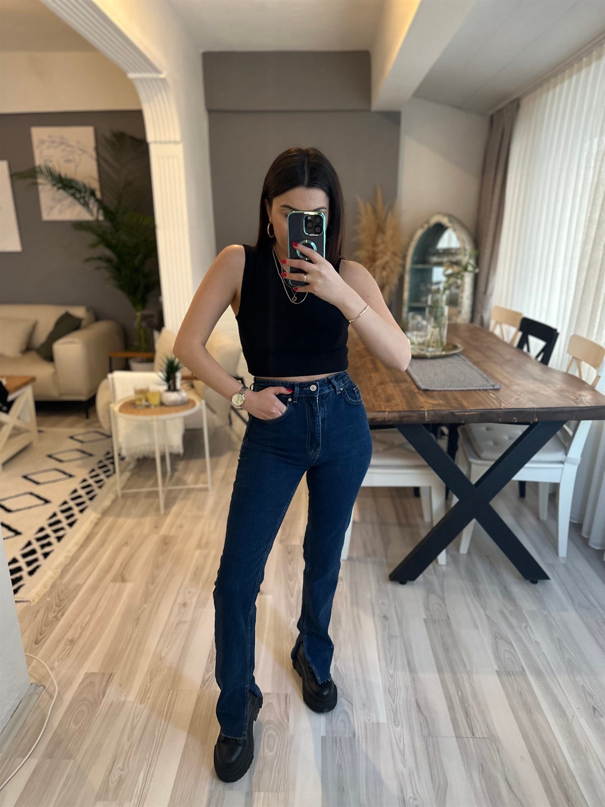 Paça Yırtmaçlı Jean | StrawberryWear