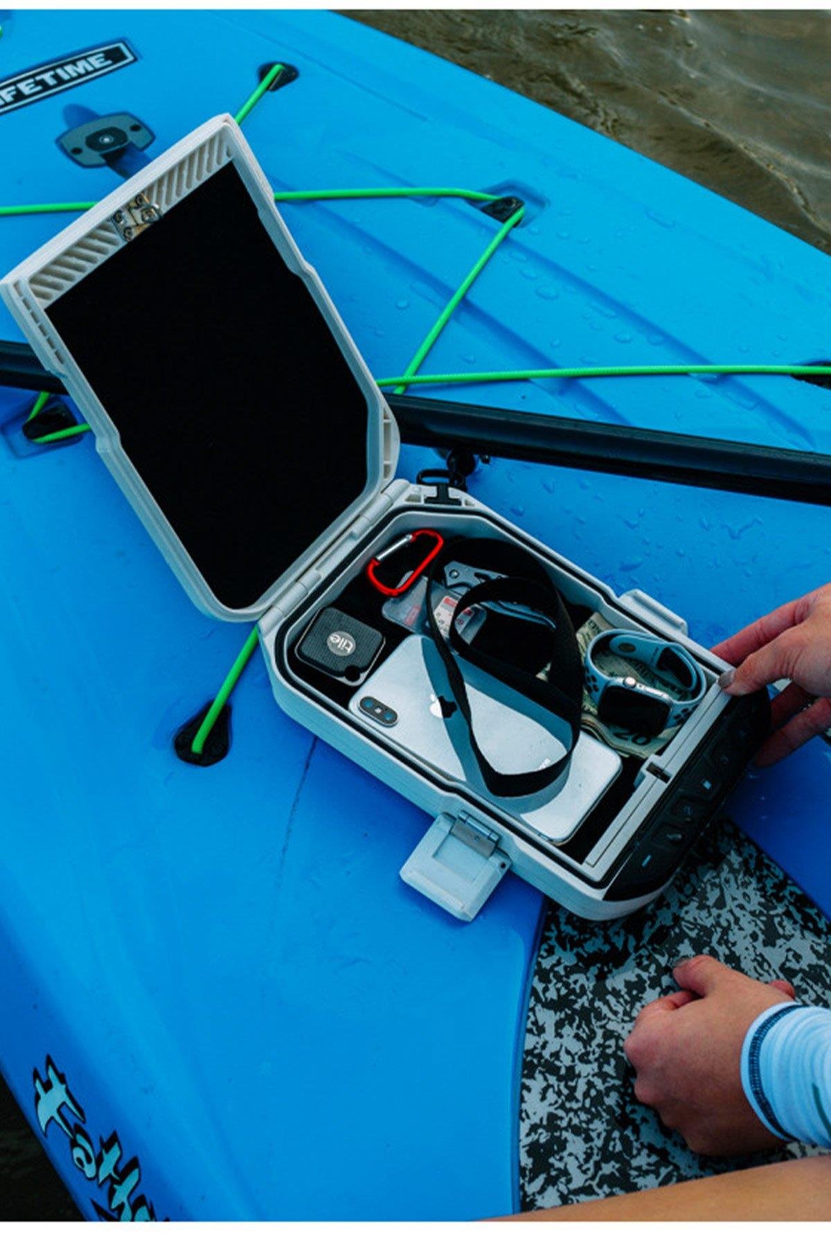 Vaultek LifePod Alphine White + Organizer