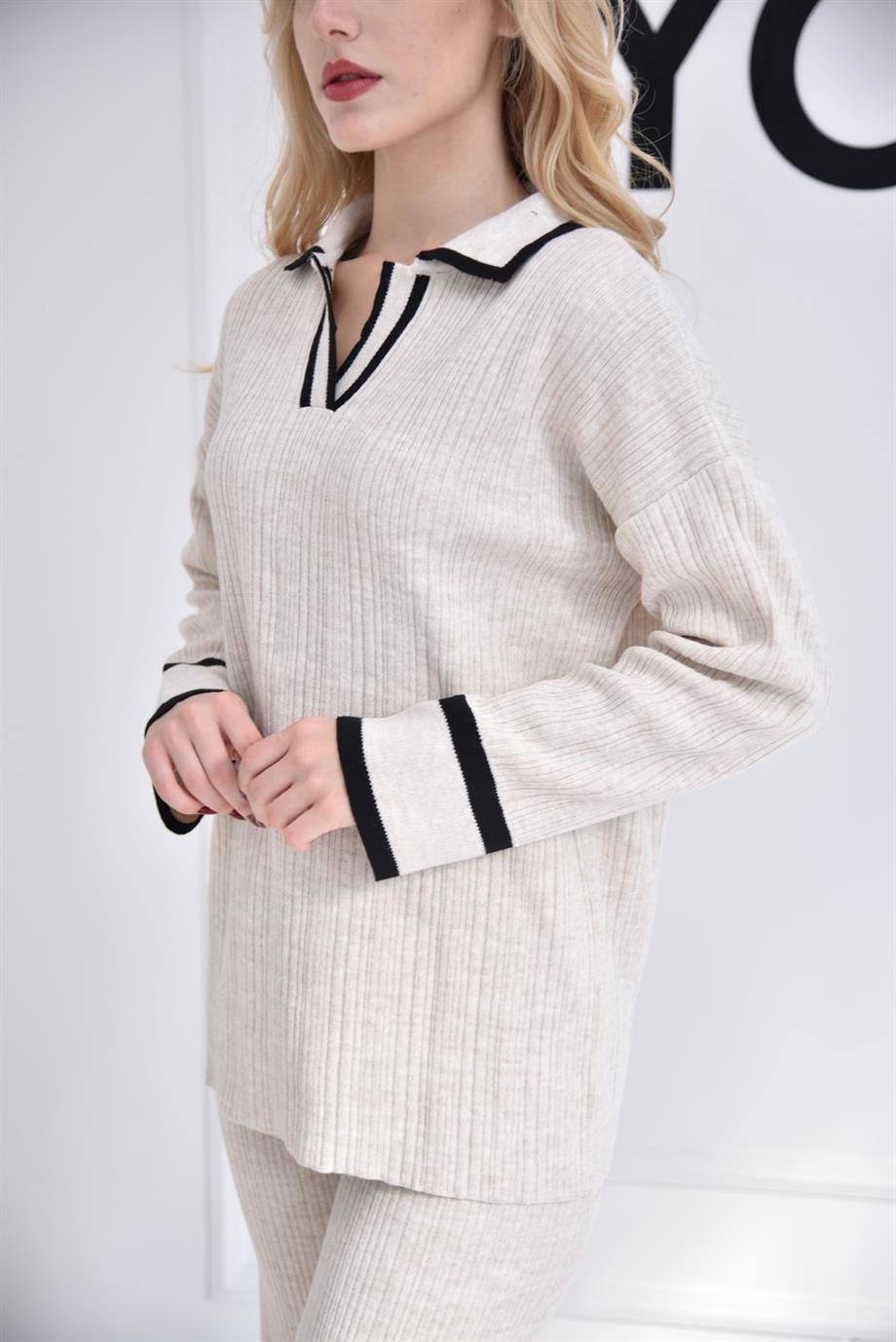 Bej Polo Yaka Çizgili Takım 0282