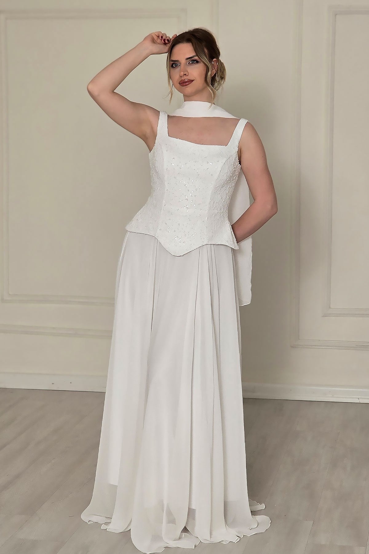 Beyaz Şifon Dantelli Abiye 2752