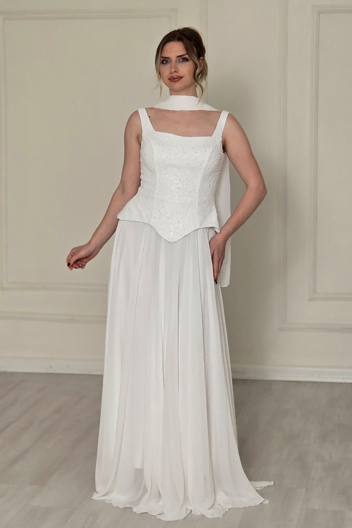 Beyaz Şifon Dantelli Abiye 2752