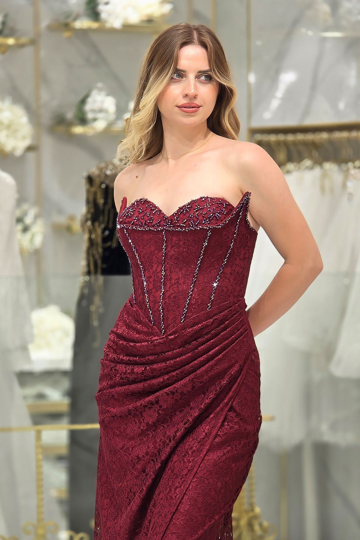 Bordo Dantel Straplez Abiye 3105