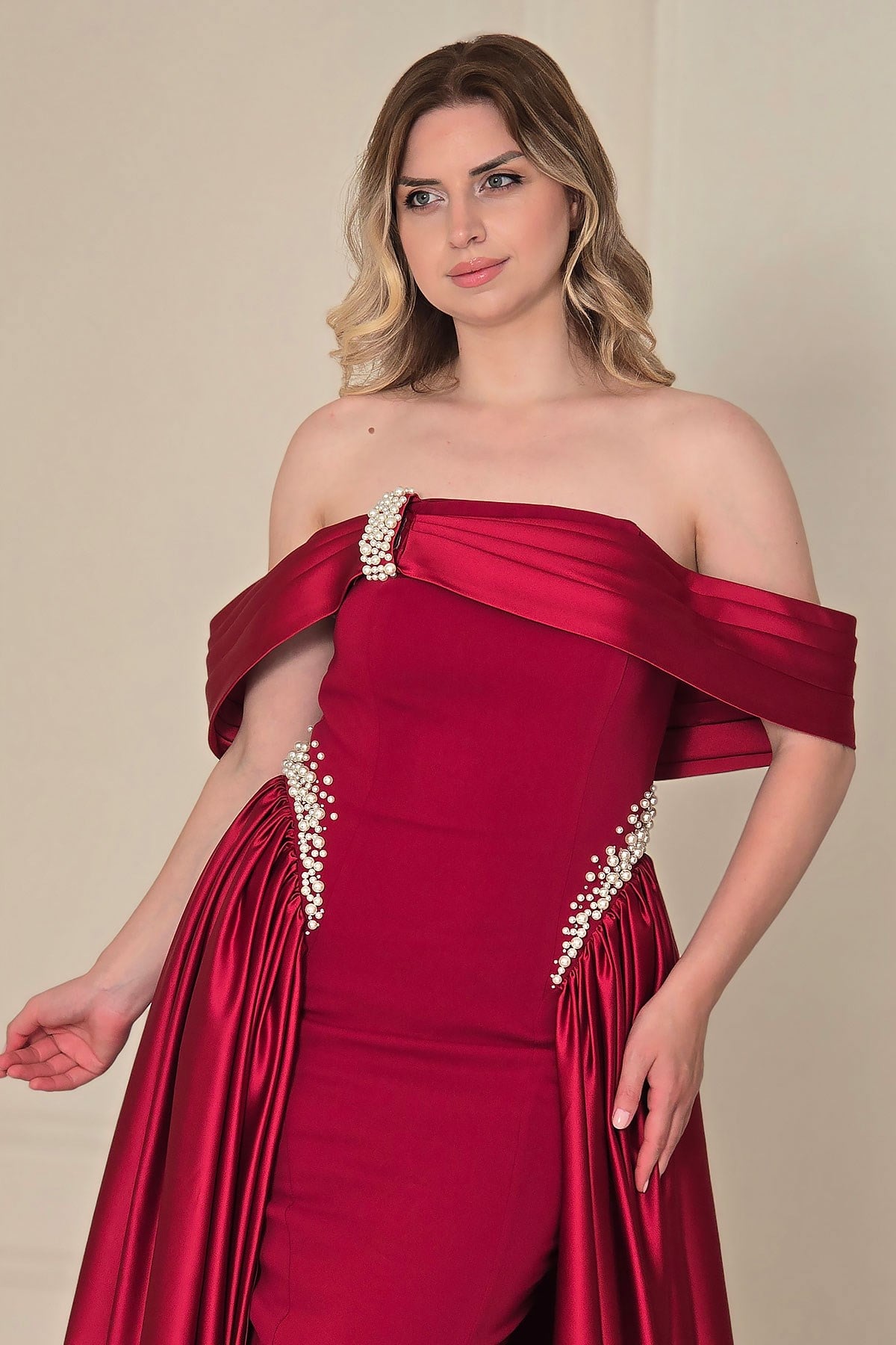 Bordo İncili Abiye 6215