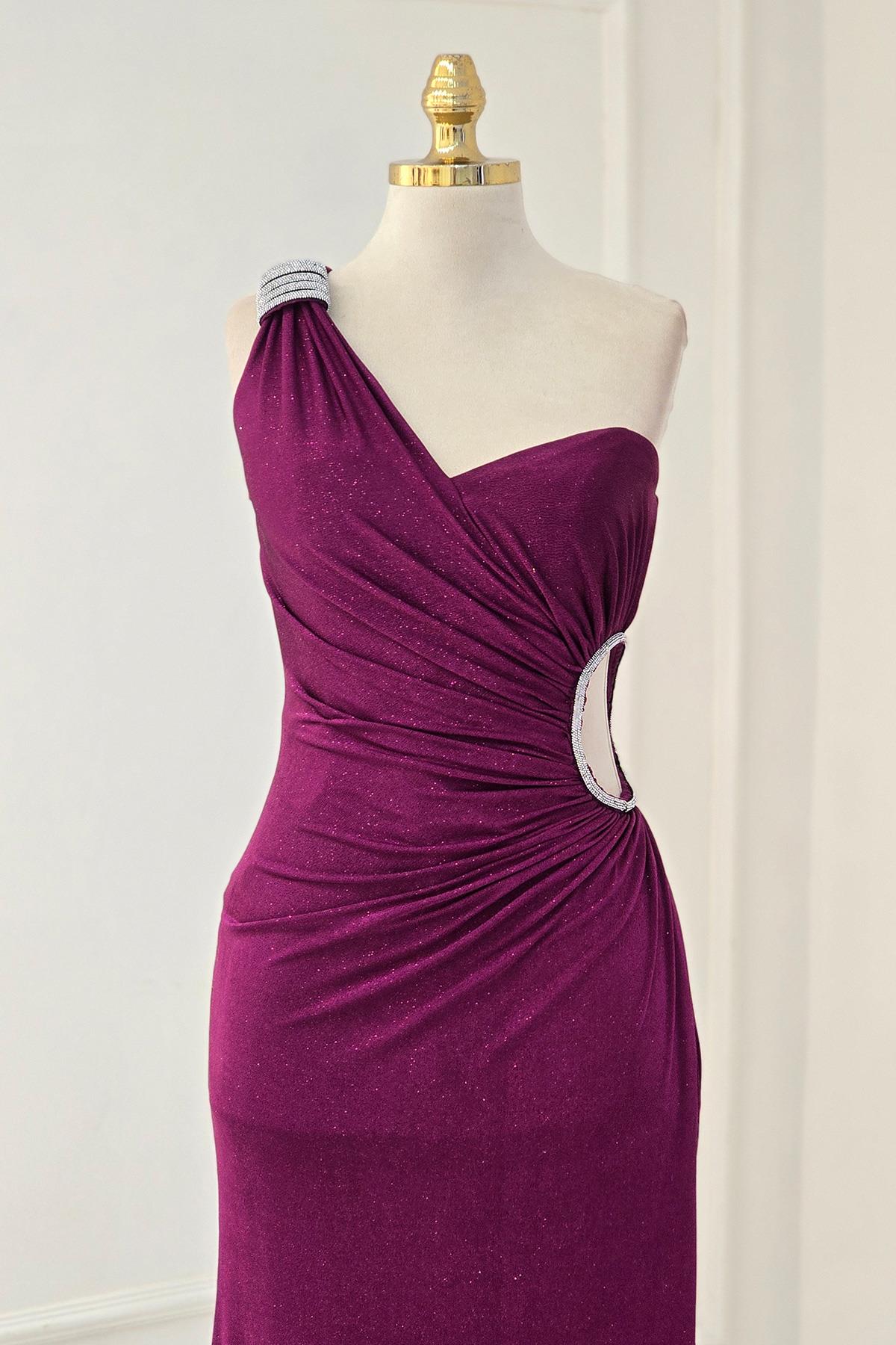 Bordo TEK KOL PARILTILI ELBİSE 2542