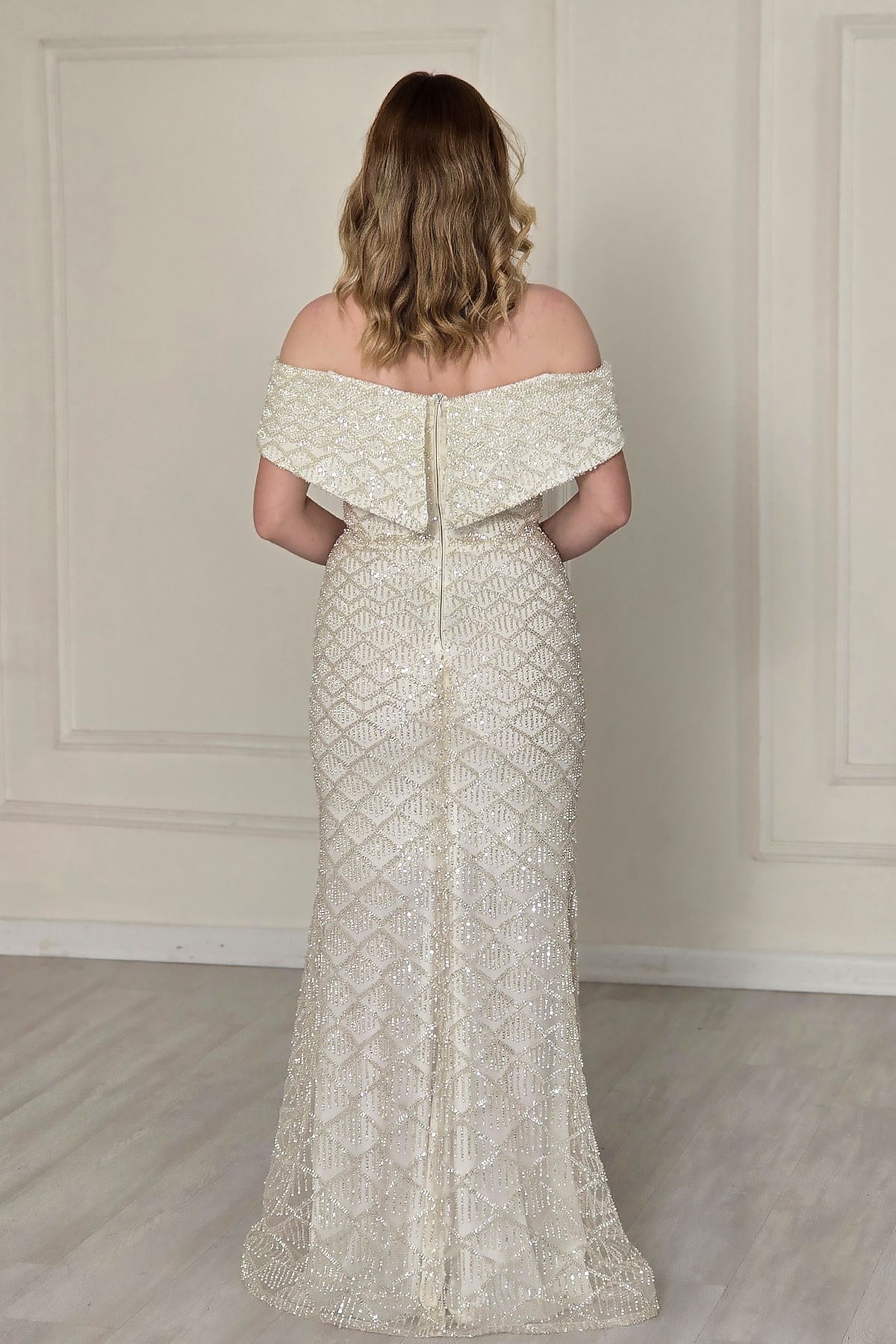Ekru Balık Etek Madonna Yaka Abiye 5830