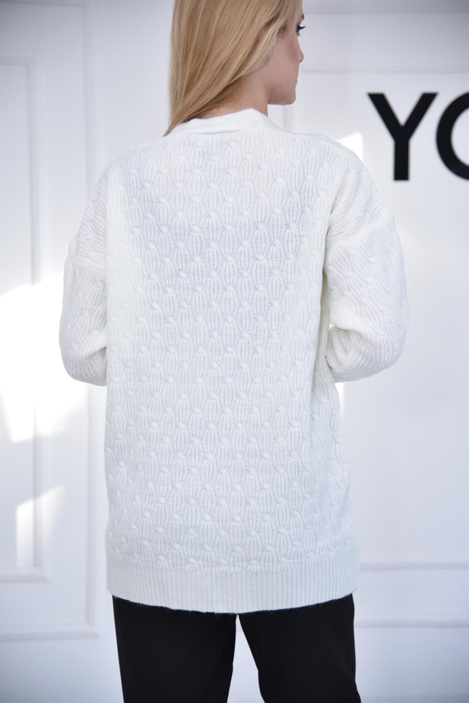 Ekru Düğmeli Uzun Oversize Hırka 23190