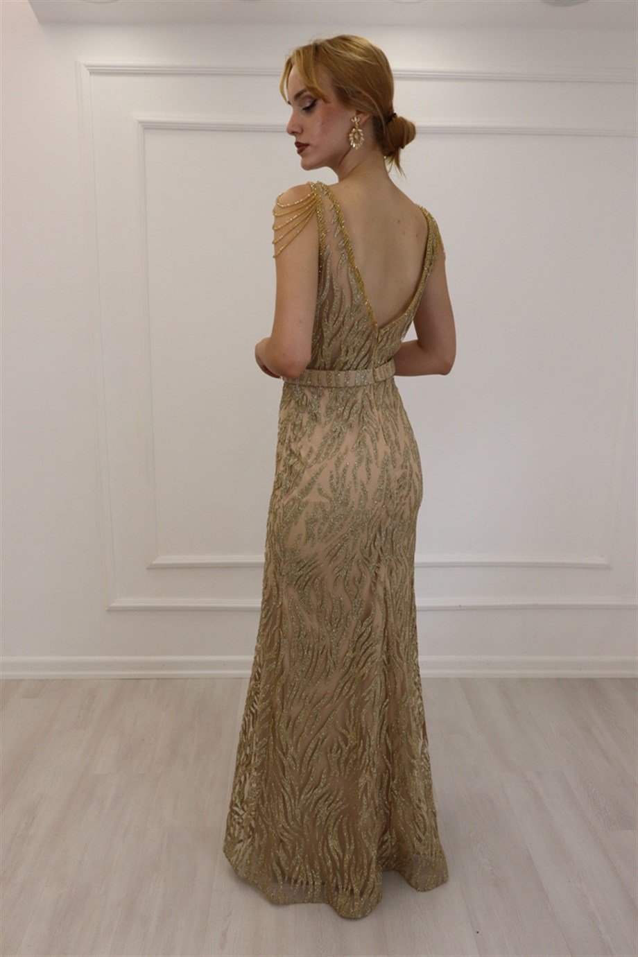 Gold Simli Omuz Detaylı Abiye 000177