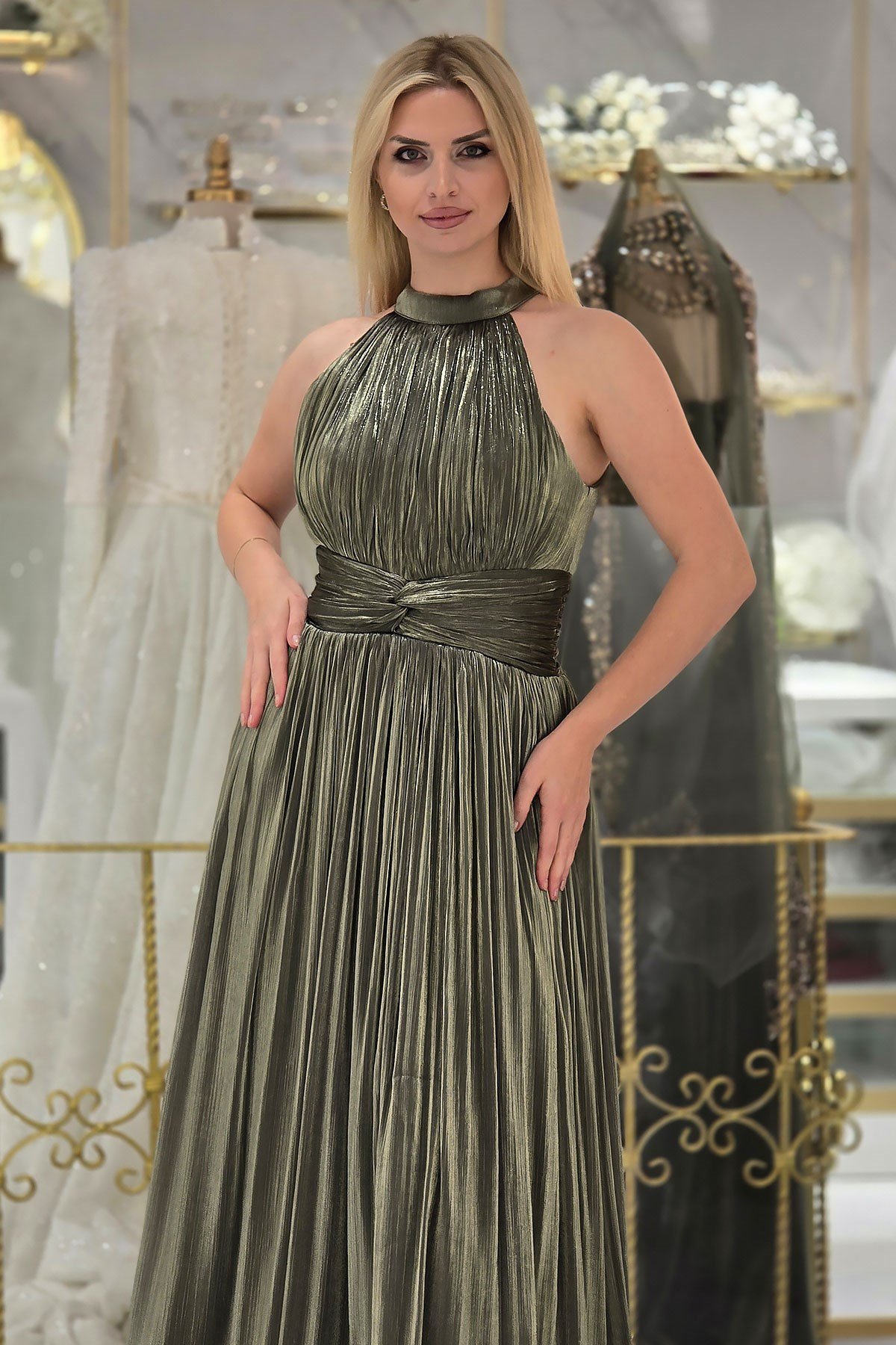 Haki İpek Organze Halter Yaka Abiye 6882