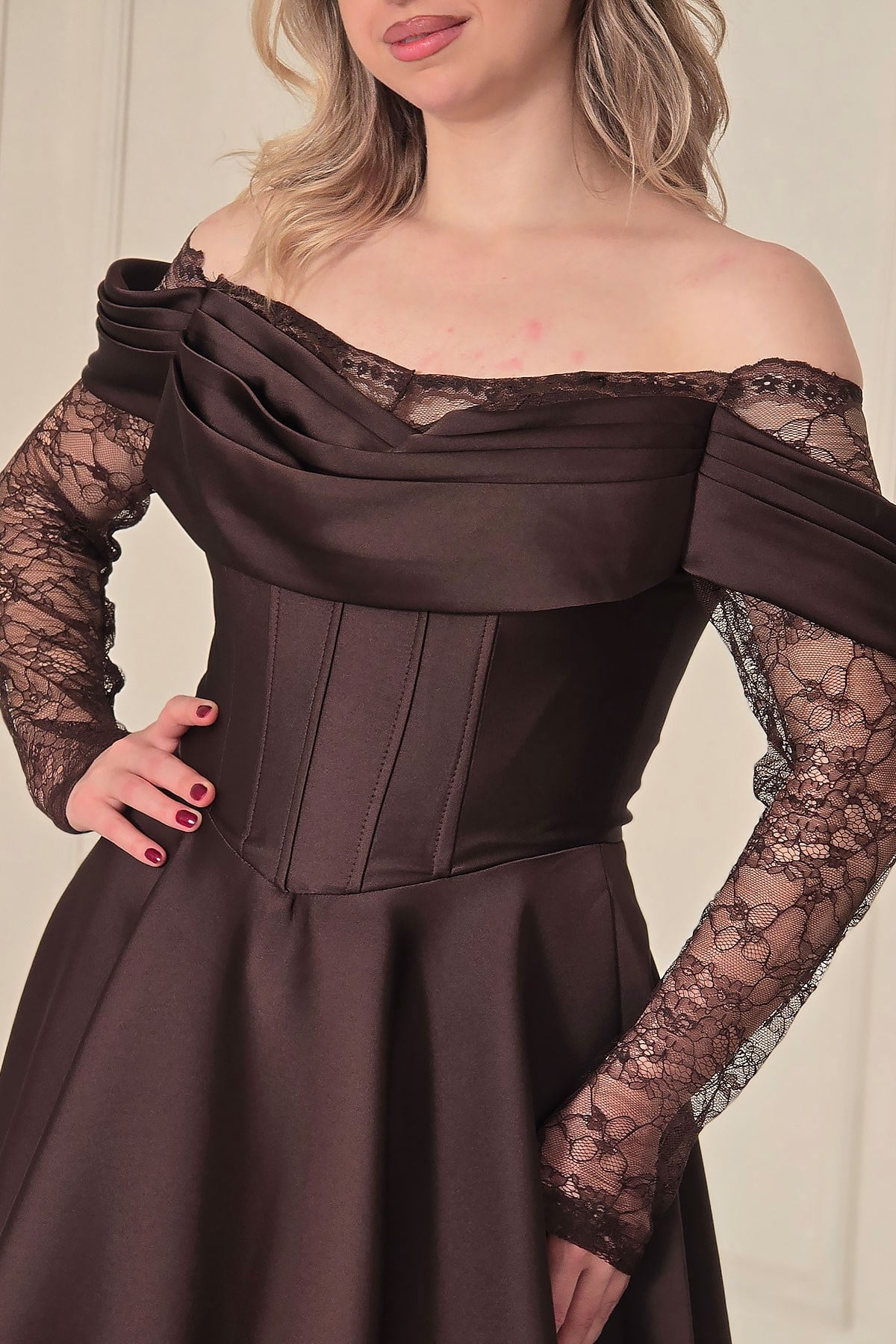 Kahverengi Saten Drapeli Midi Abiye 6015