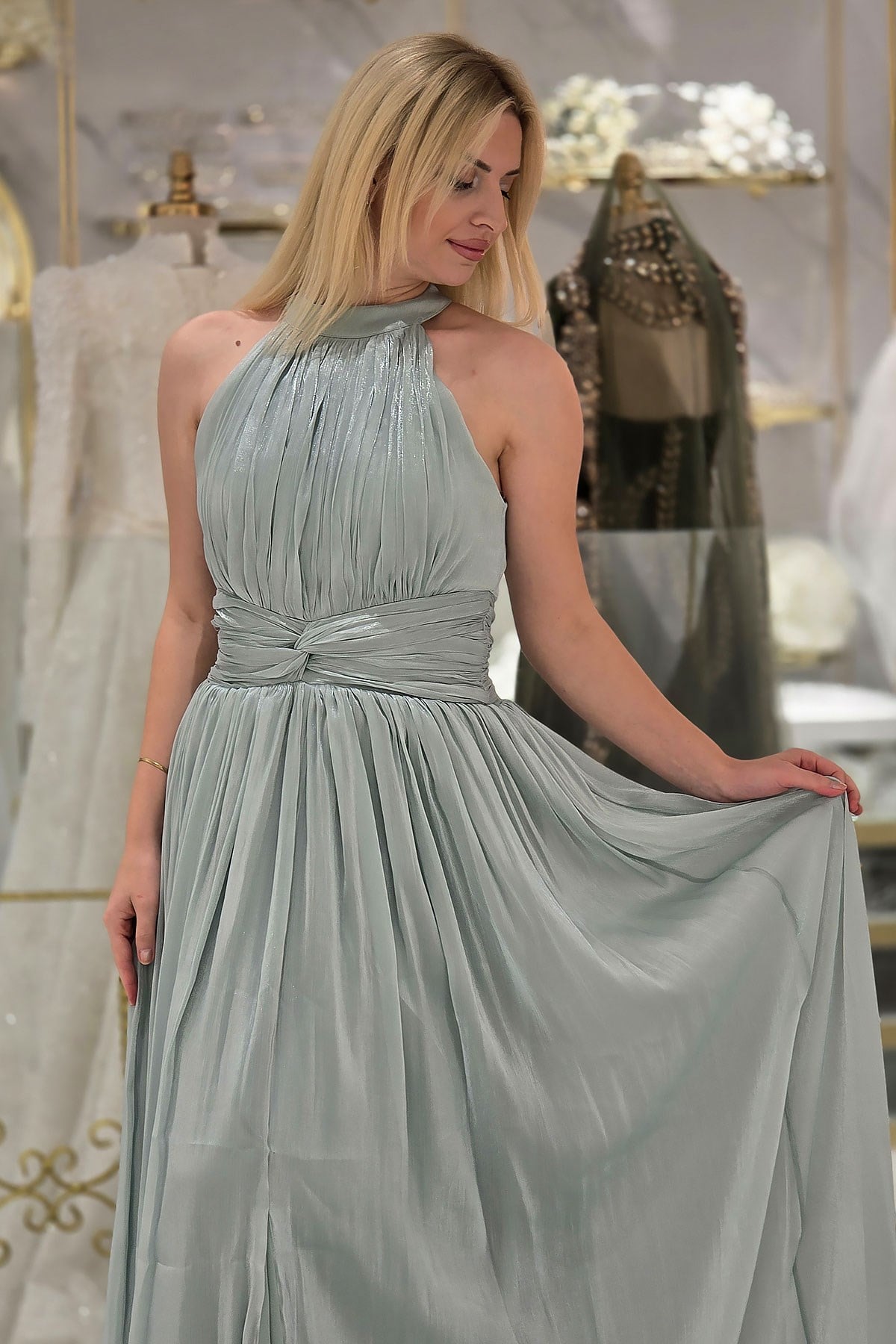 Mint İpek Organze Halter Yaka Abiye 6882