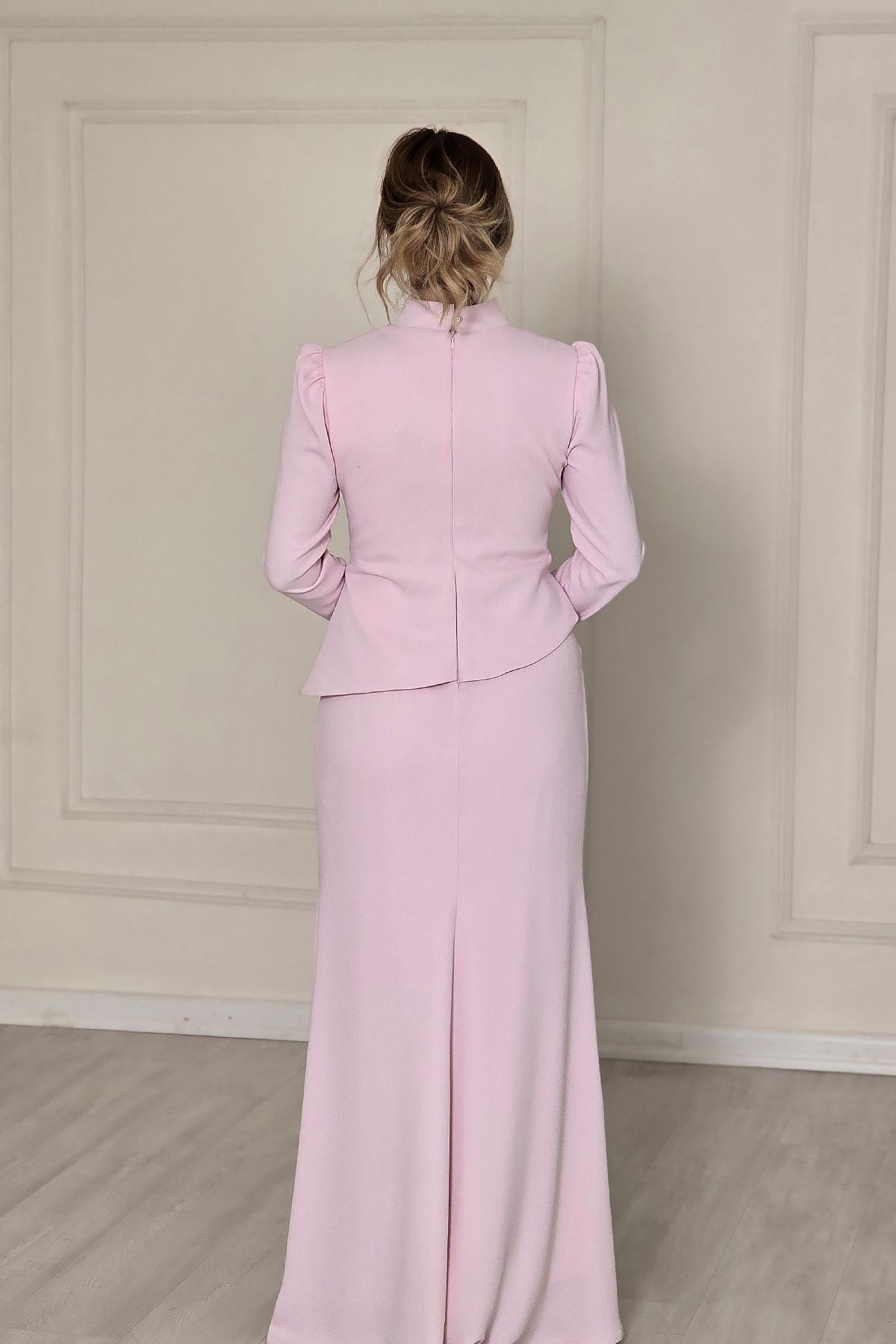 Pembe Çiçek Detaylı Krep Tesettür Abiye 4601