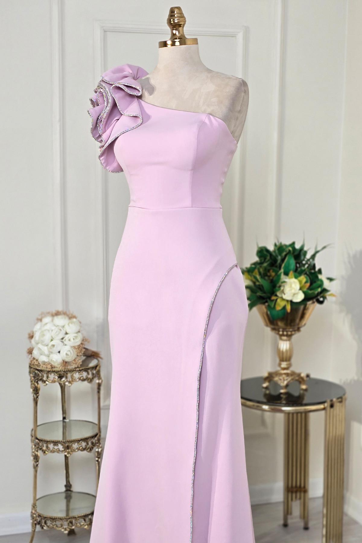 Pembe Krep Omuz Detaylı Elbise 10023