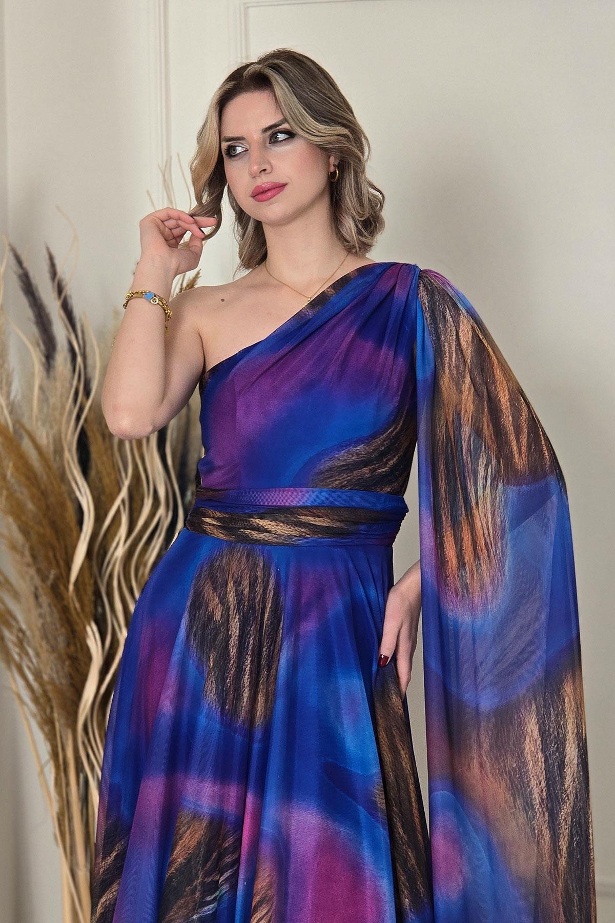 Saks Mavi Tek Omuz Desenli Abiye 7280
