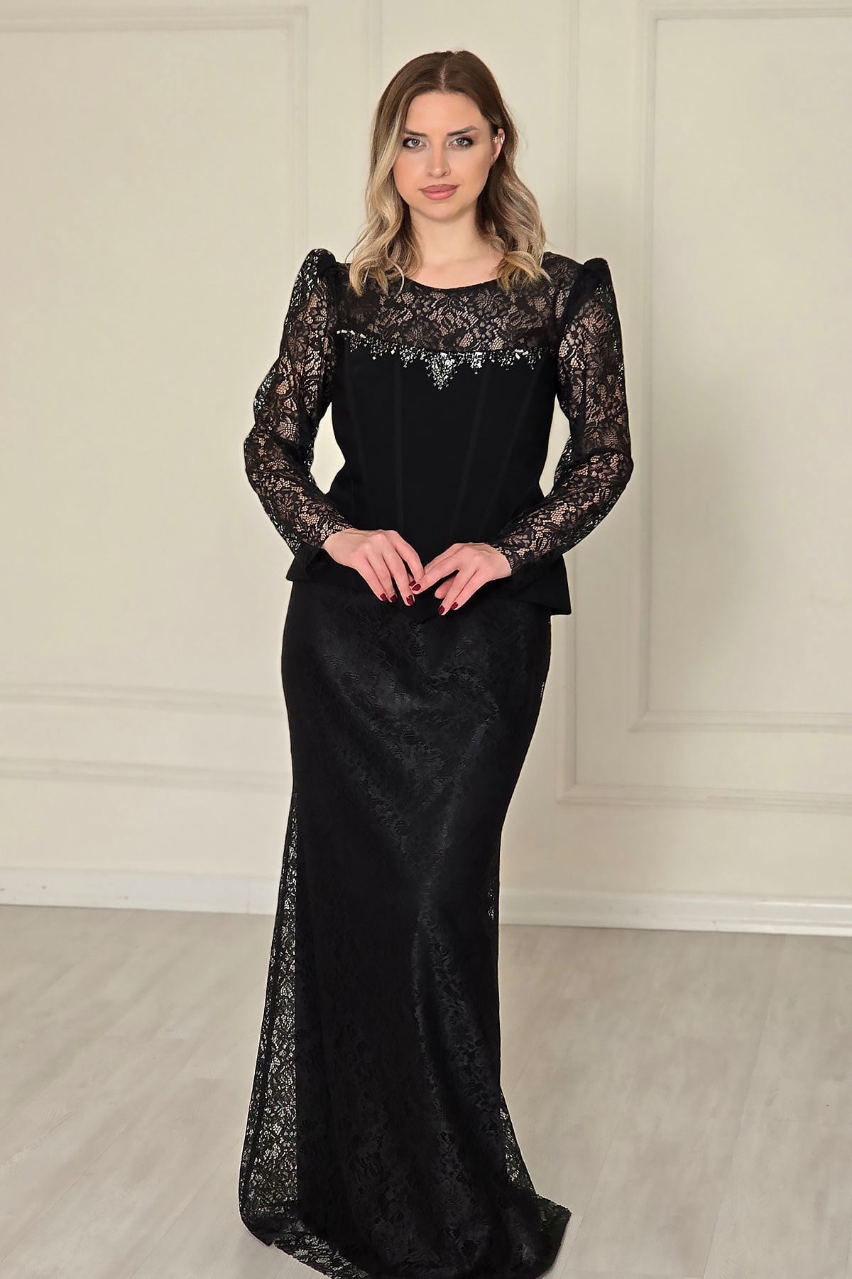 Siyah Dantel Korse Detaylı Abiye 25700