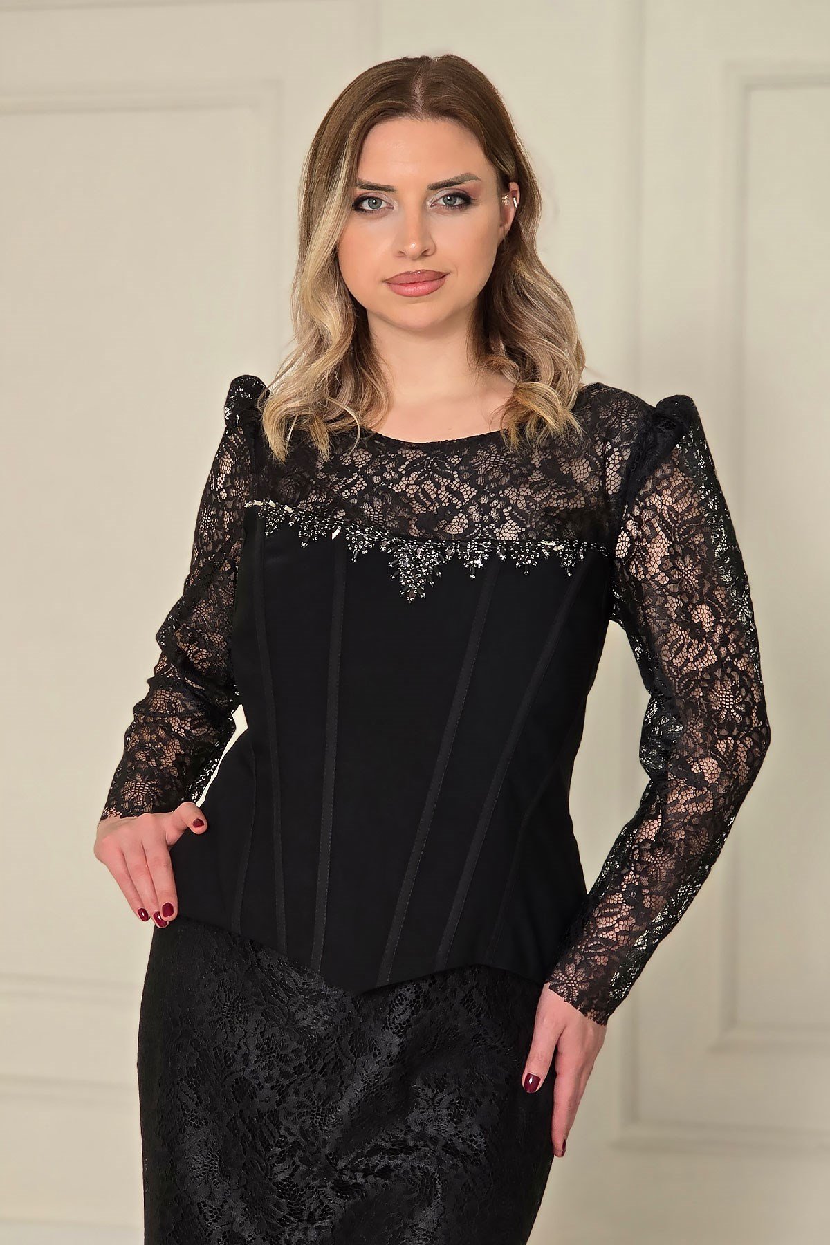 Siyah Dantel Korse Detaylı Abiye 25700