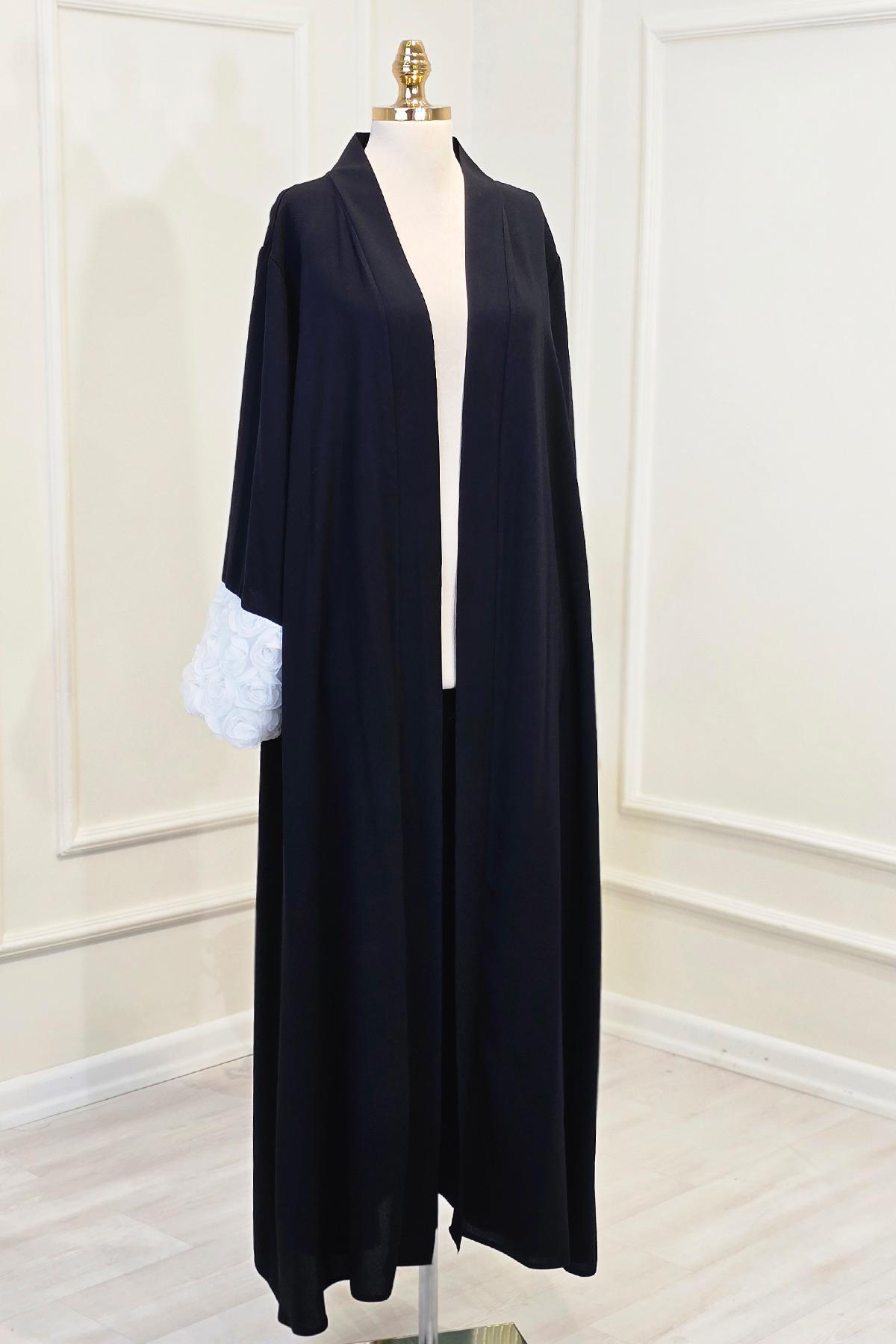 Siyah Kolları Güllü Abaya 4662