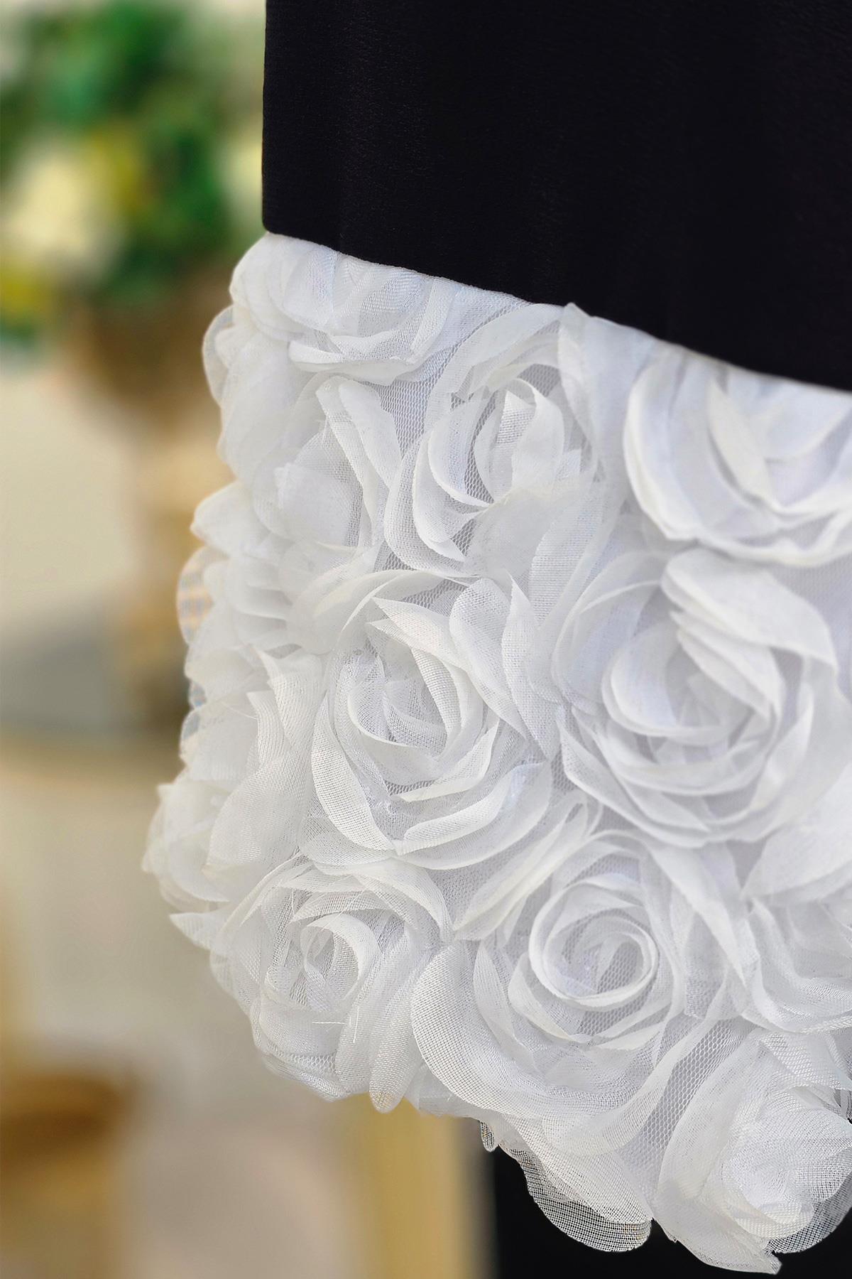 Siyah Kolları Güllü Abaya 4662