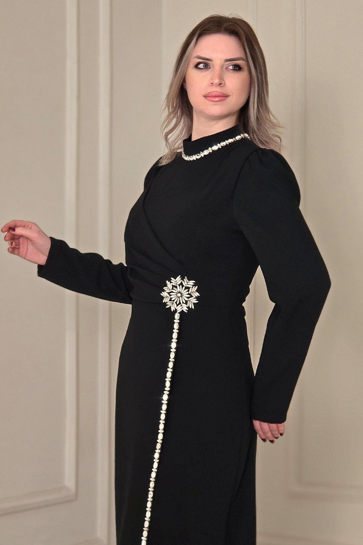 Siyah Krep Taşlı Elbise 4602