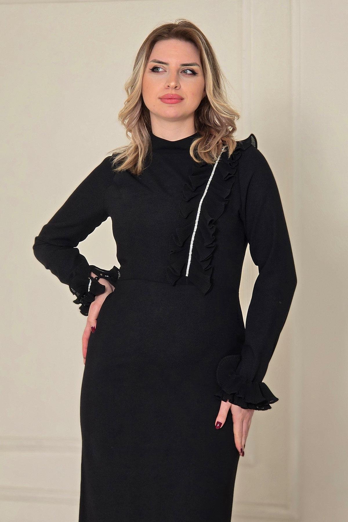 Siyah Taşlı Krep Elbise 4633