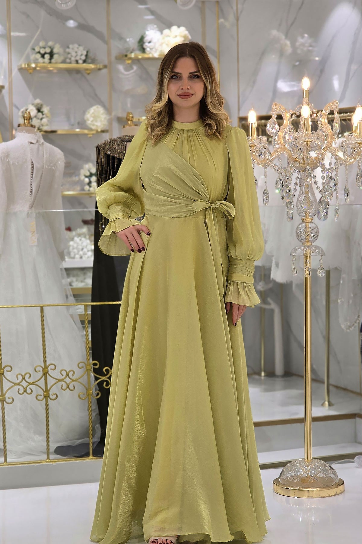 VANİLYA SARISI Ön Detaylı Kollar Fırfırlı Abiye 4805