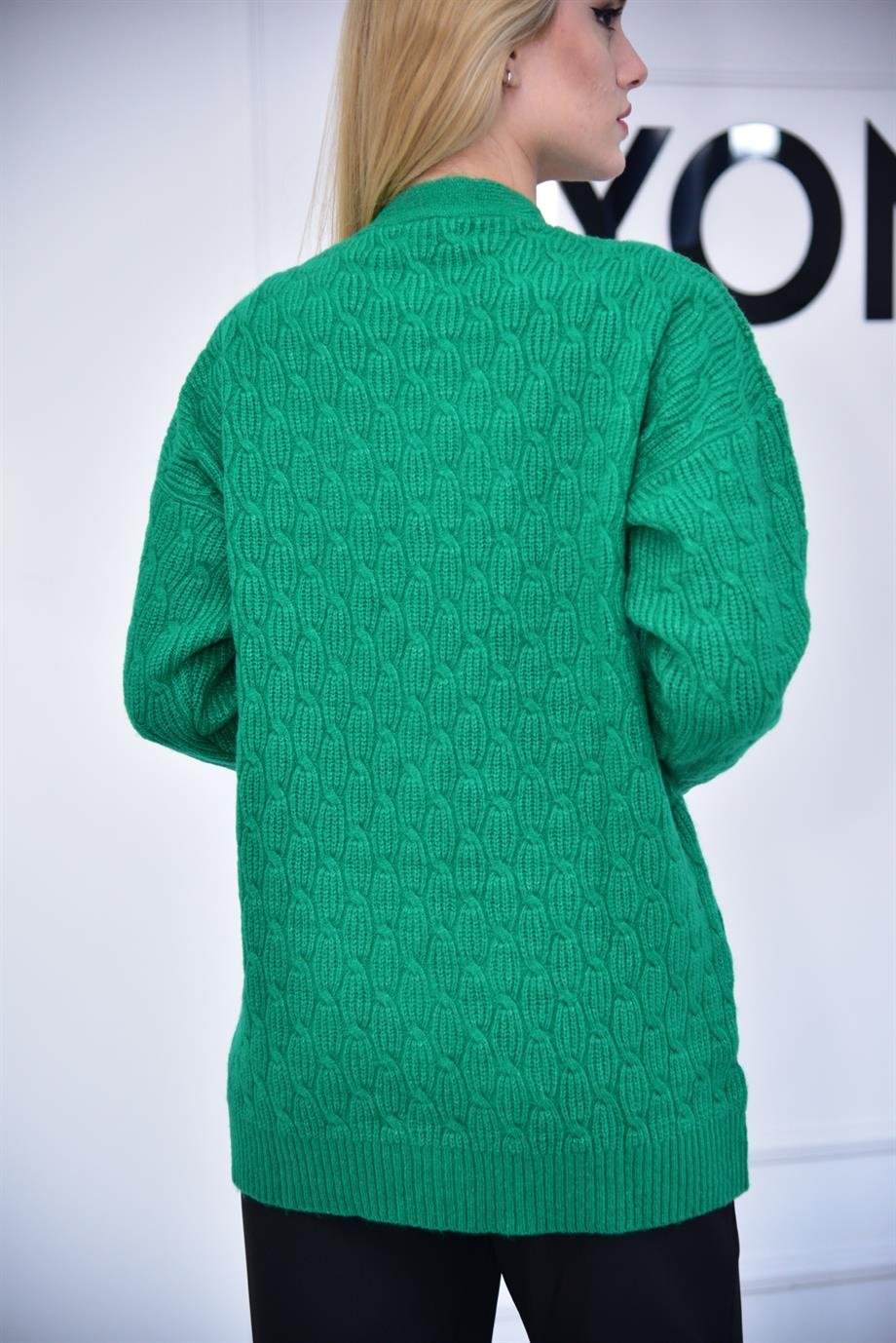 Yeşil Düğmeli Uzun Oversize Hırka 23190