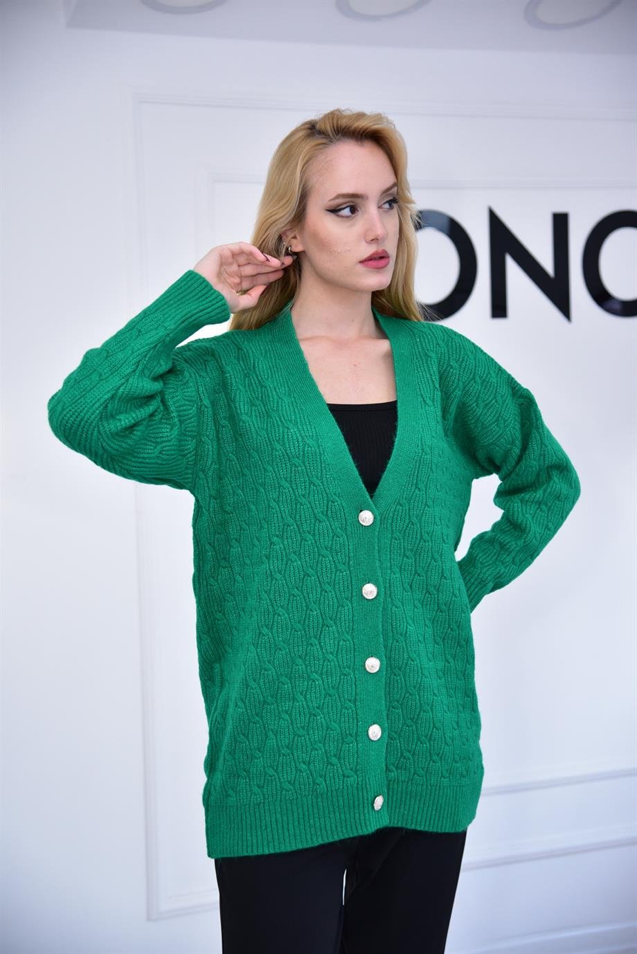 Yeşil Düğmeli Uzun Oversize Hırka 23190