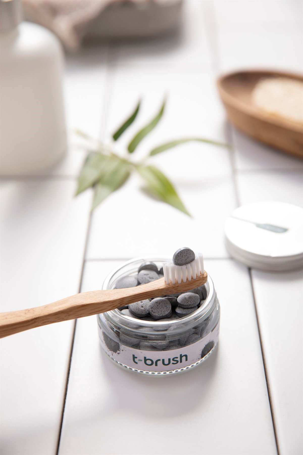 T-Brush T-Brush Activated Charcoal Diş Macunu Tableti - Florürlü