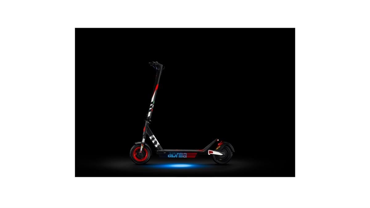 Aprilia ESR2 Evo Elektirikli Scooter 