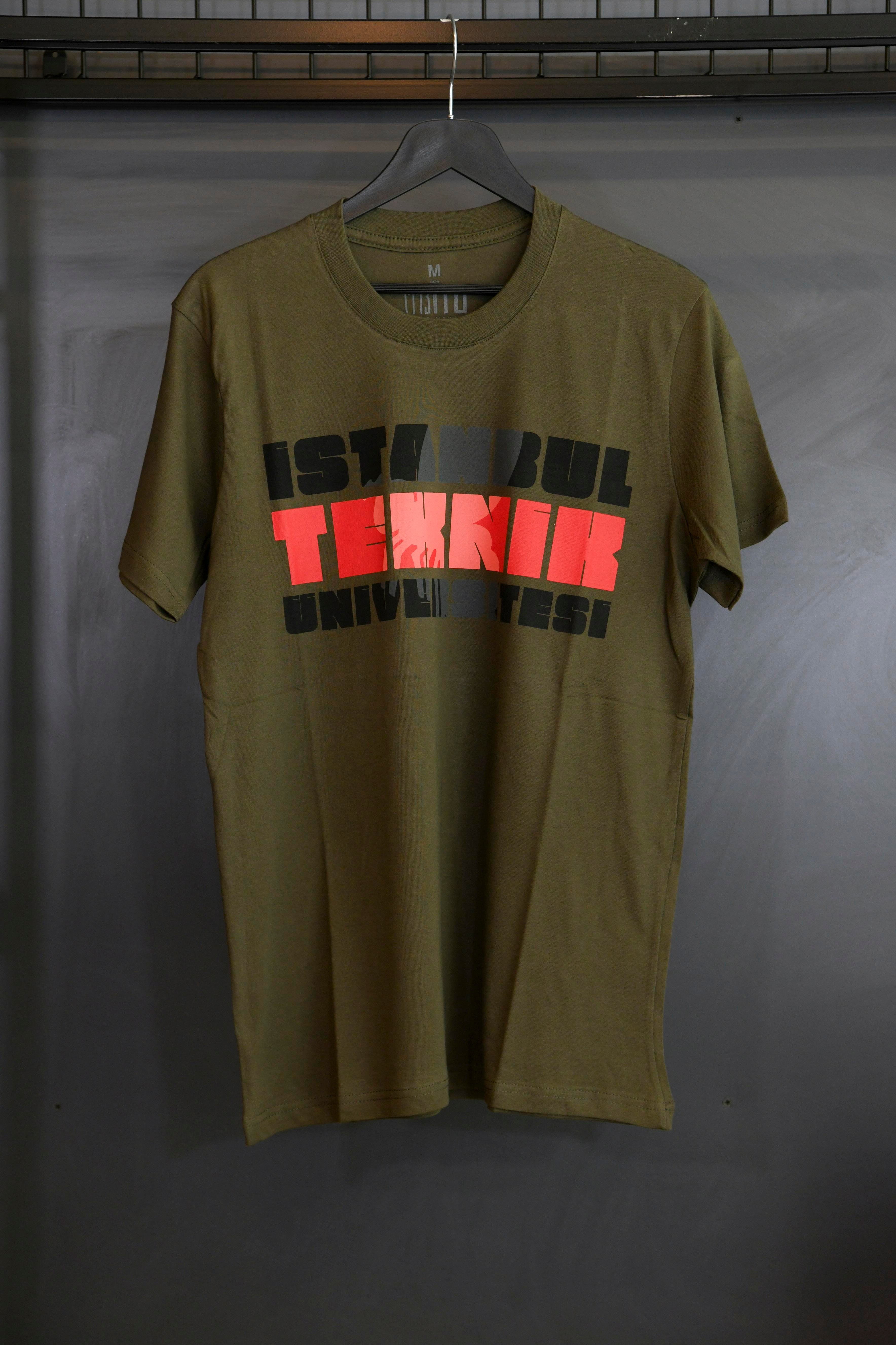 1773İtu.store Classic T-Shirt 