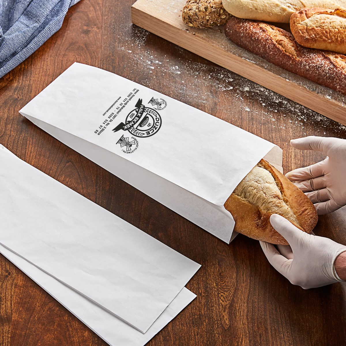 Baskılı Pencereli Orta Boy Tek Ekmek Kesekağıdı-Beyaz Sülfit Kağıt-(En:15cm/Boy:39cm/Körük:8cm+Pencere)