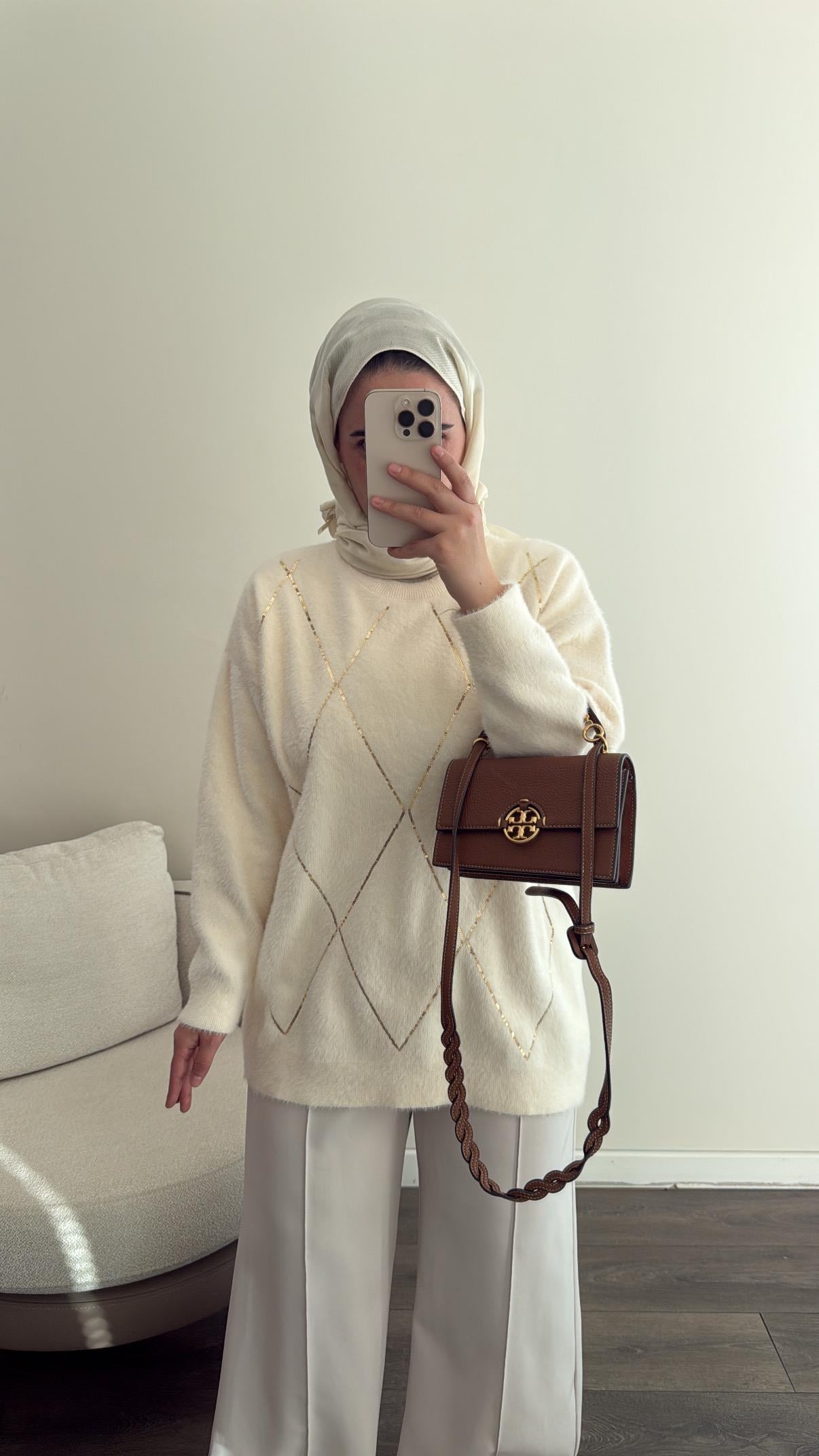 Baklava Desen Pullu Kazak - Ekru