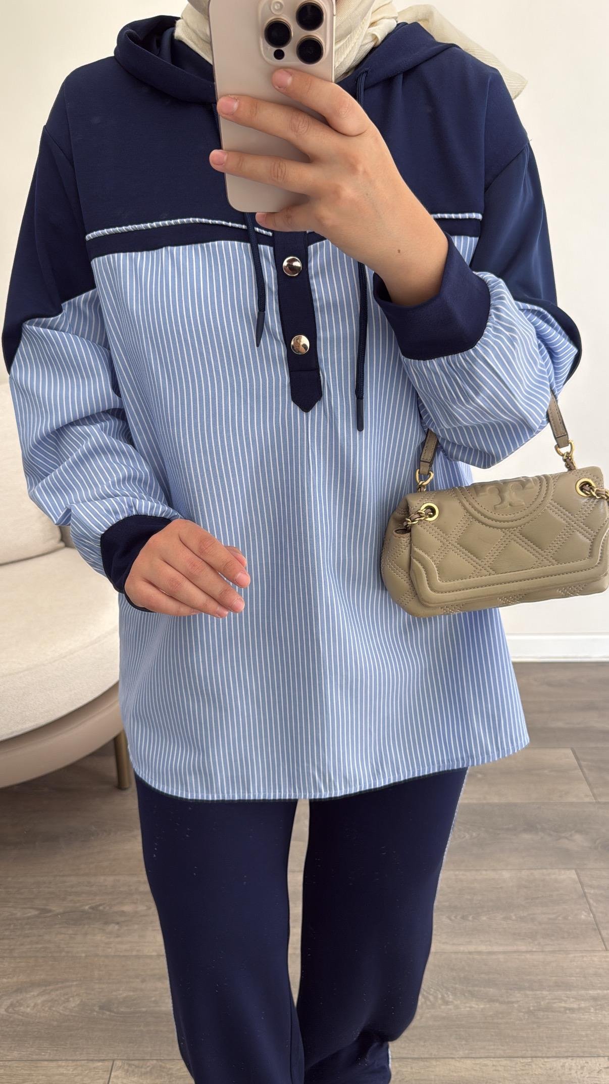 Çizgili Eşofman Takımı