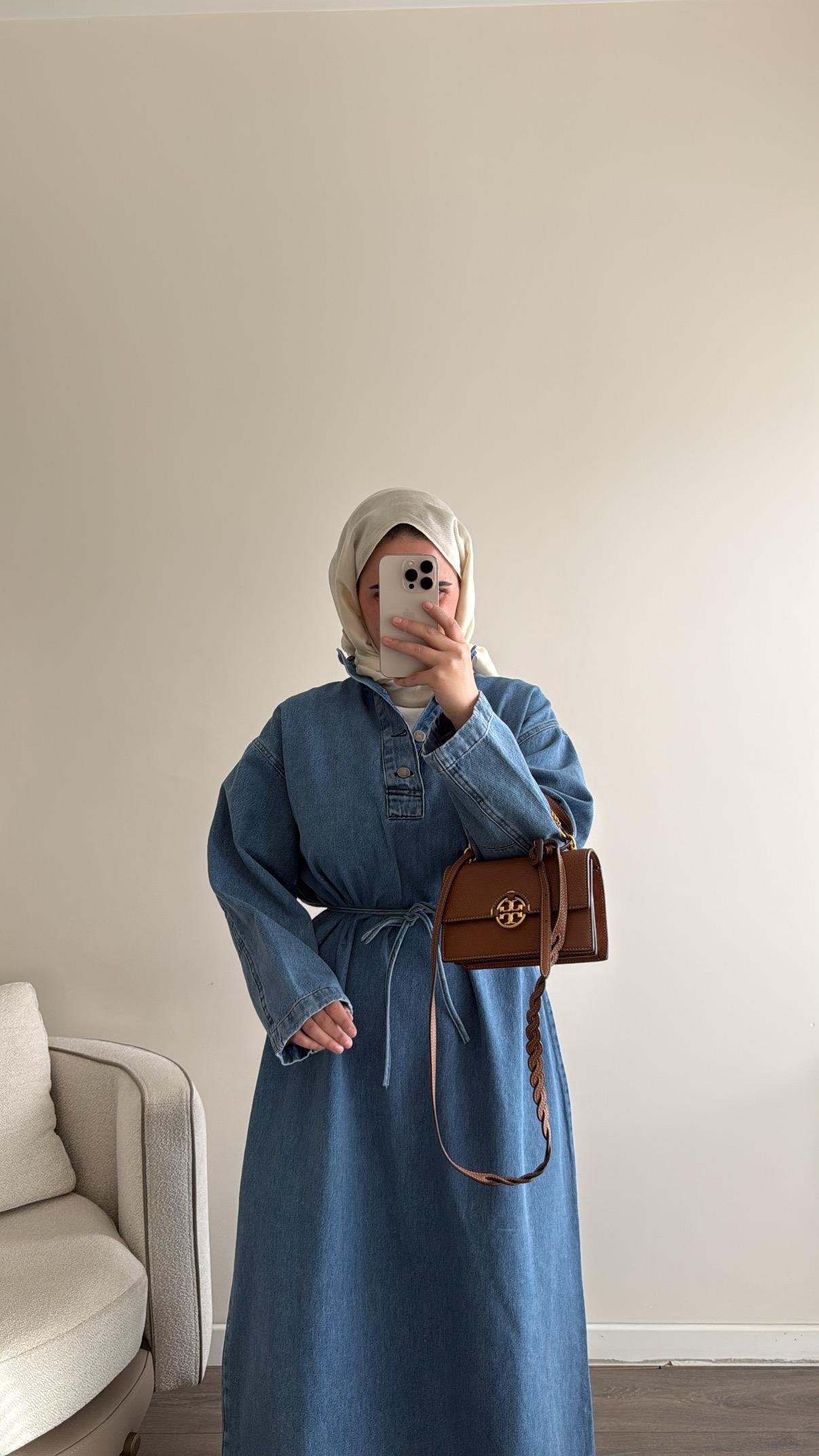 Gina Yaka Detaylı Açık Mavi Denim Elbise
