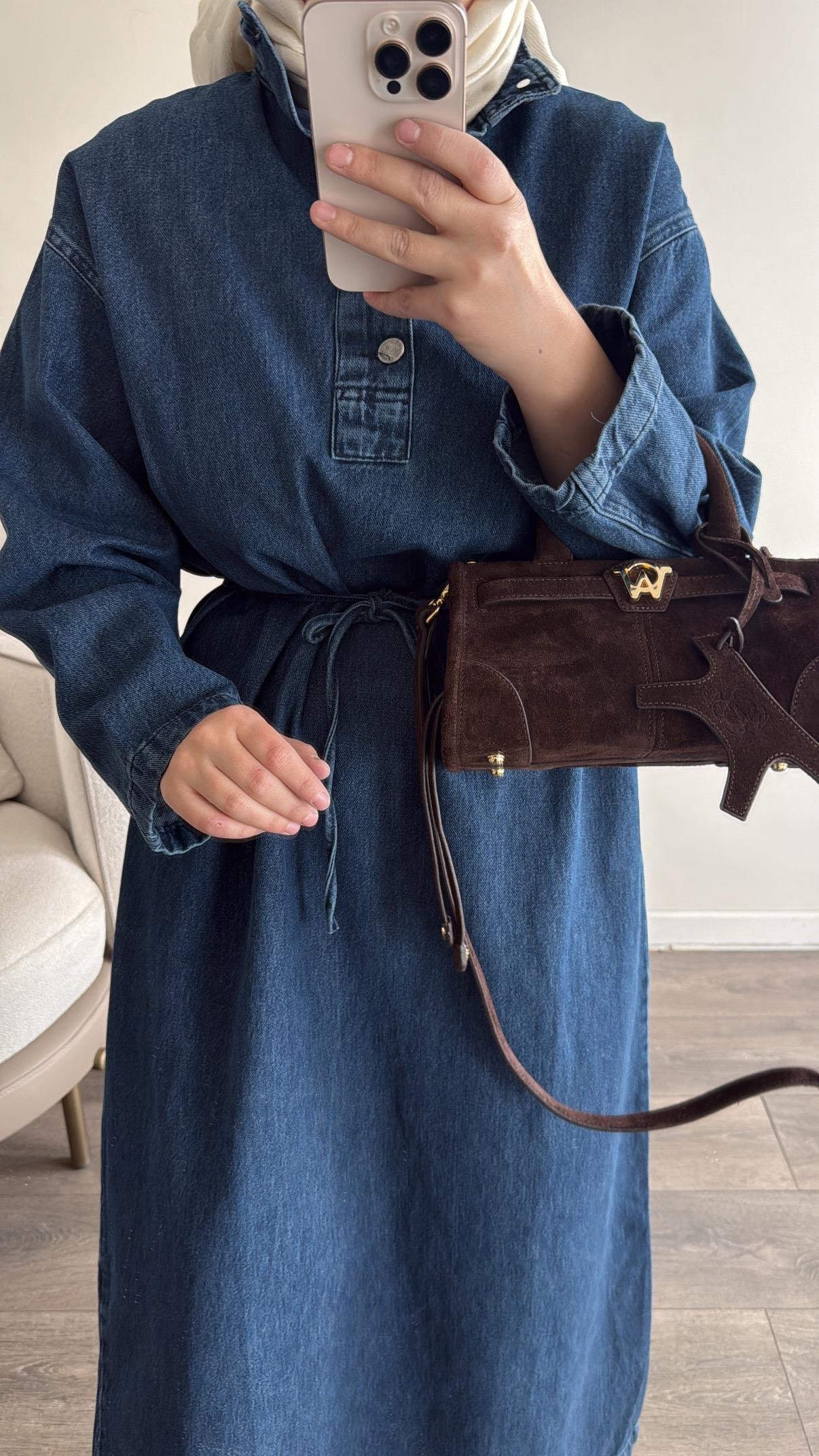 Gina Yaka Detaylı Lacivert Denim Elbise