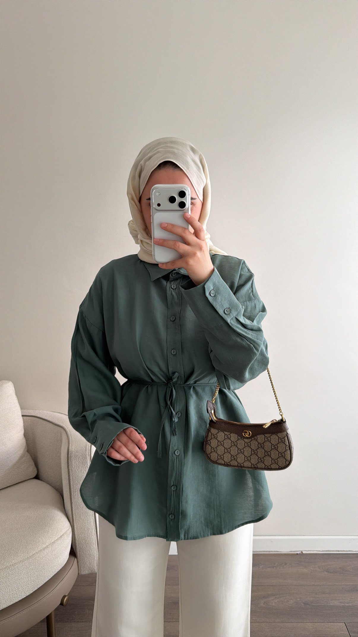 Kalın Manşetli Basic Ada Çayı Gömlek